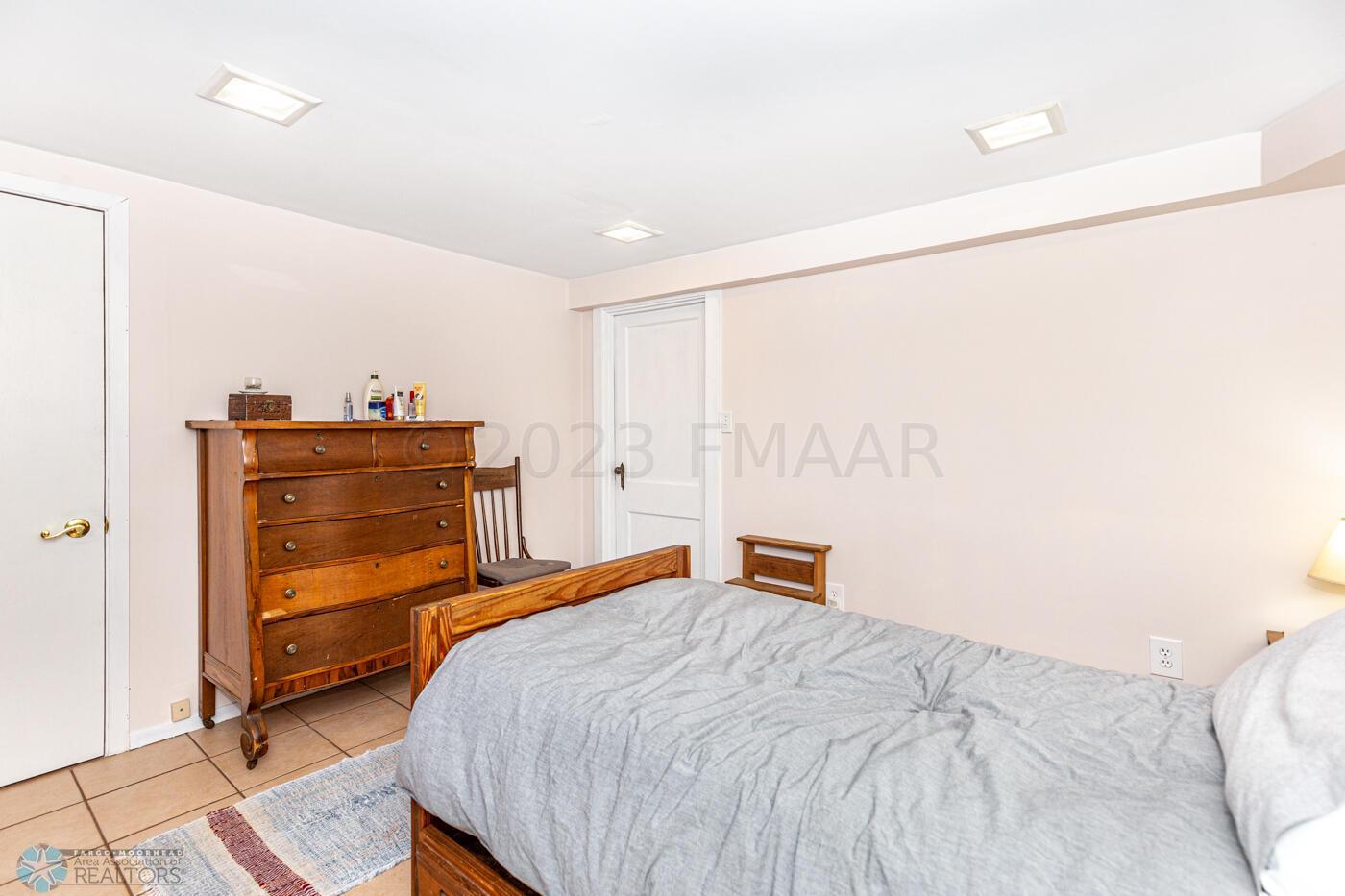 Basement bed 4