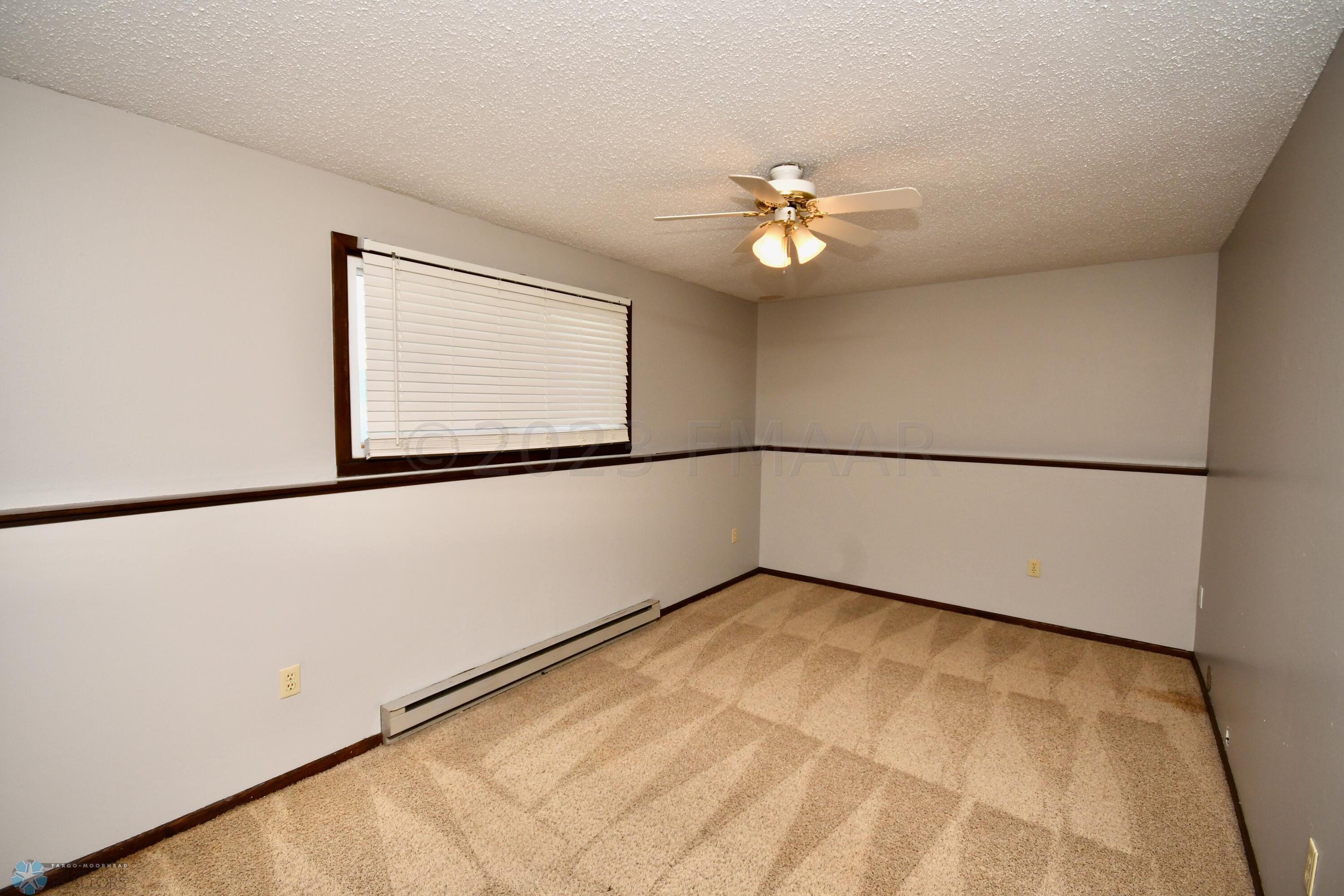 2611 18th St S Fargo