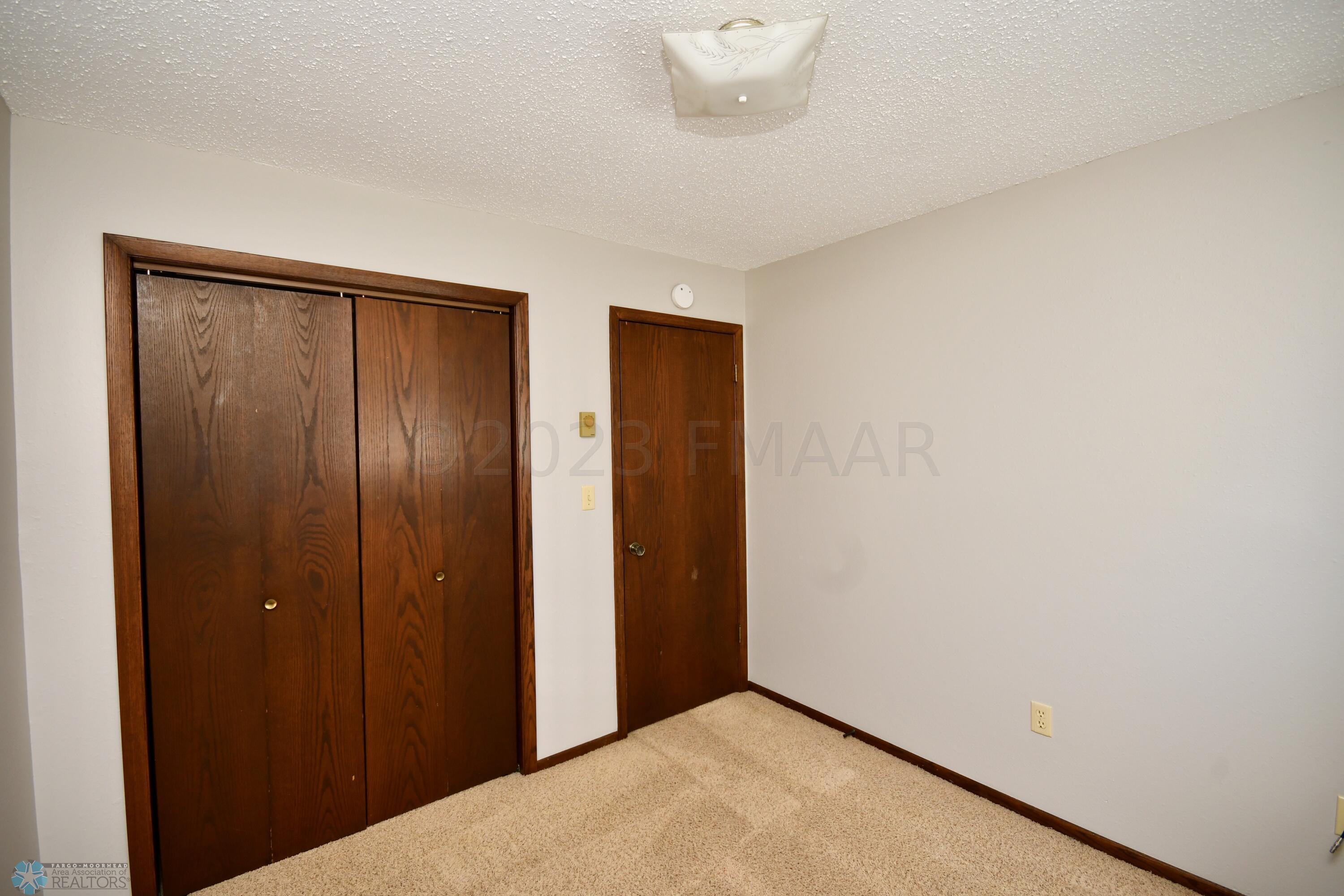 2611 18th St S Fargo