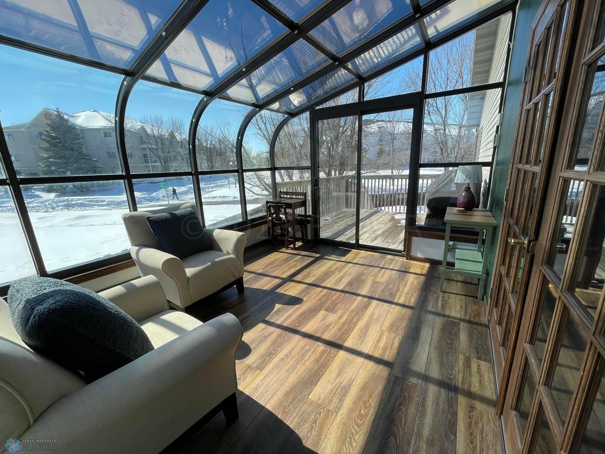 4 season sunroom