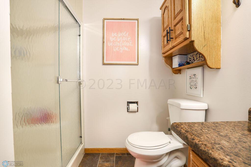 1508 39th Ave S, Fargo