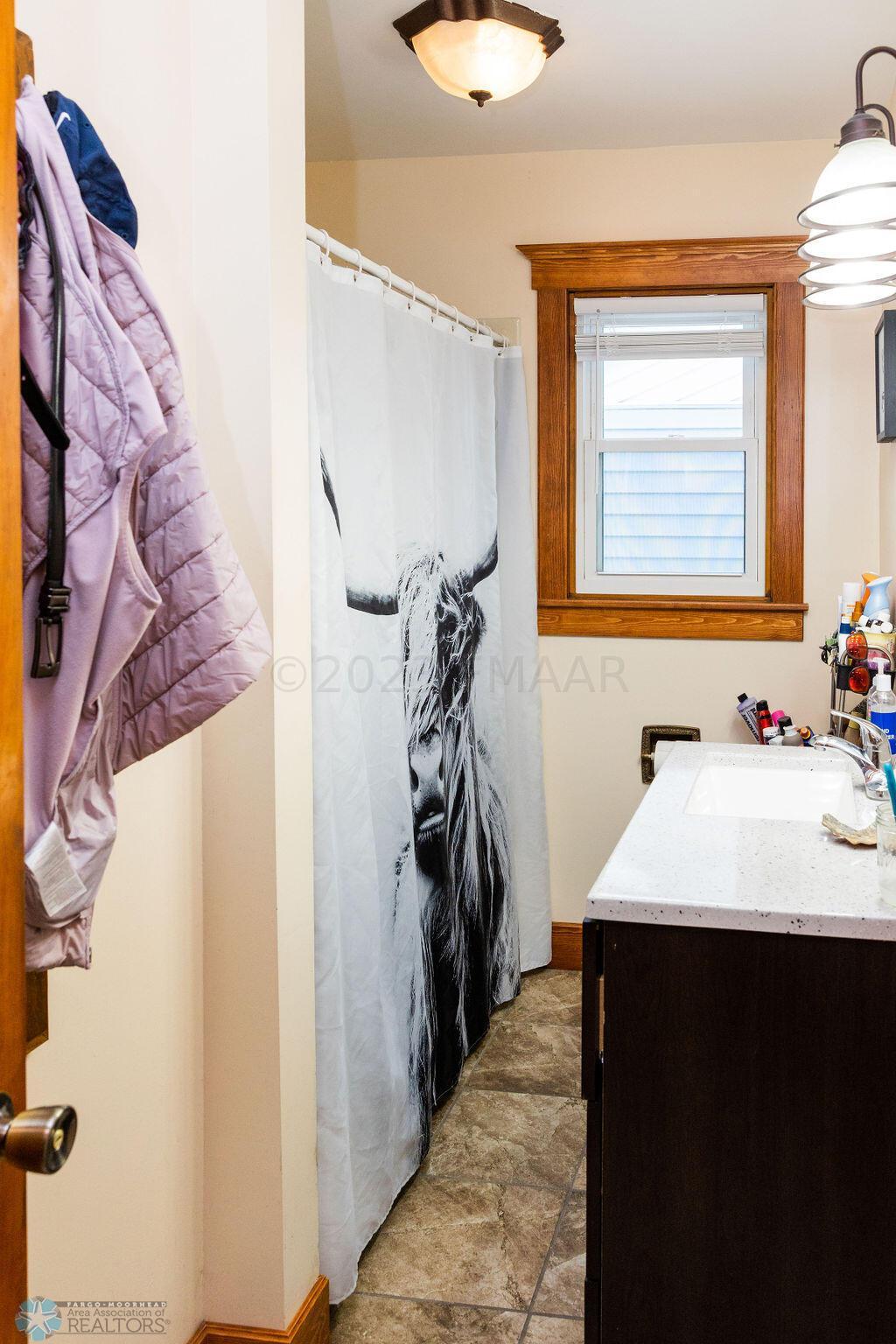 Full bathroom