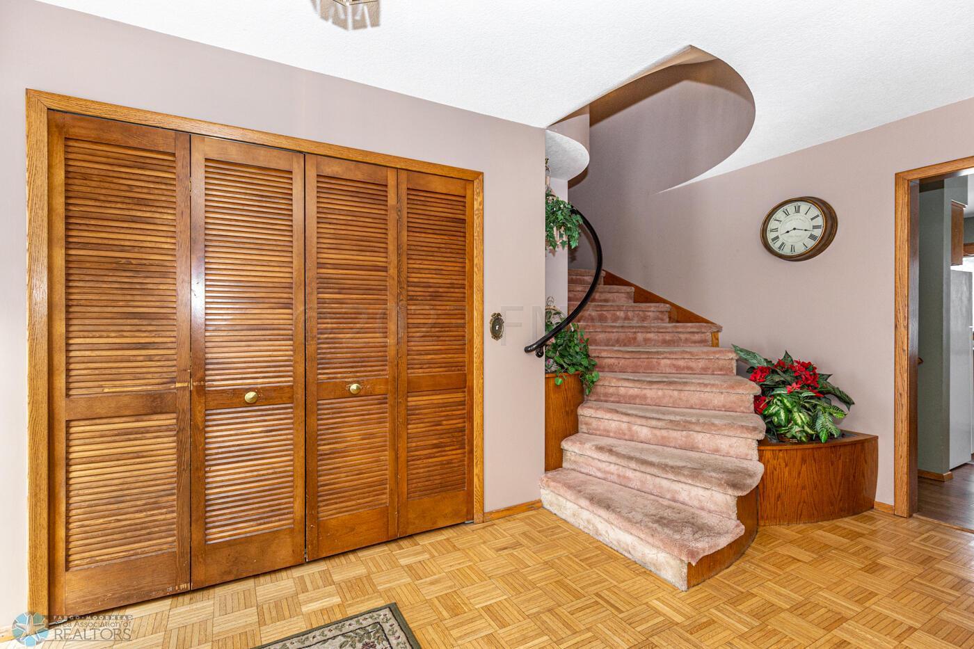 Front Entry w/ Turned Stairway