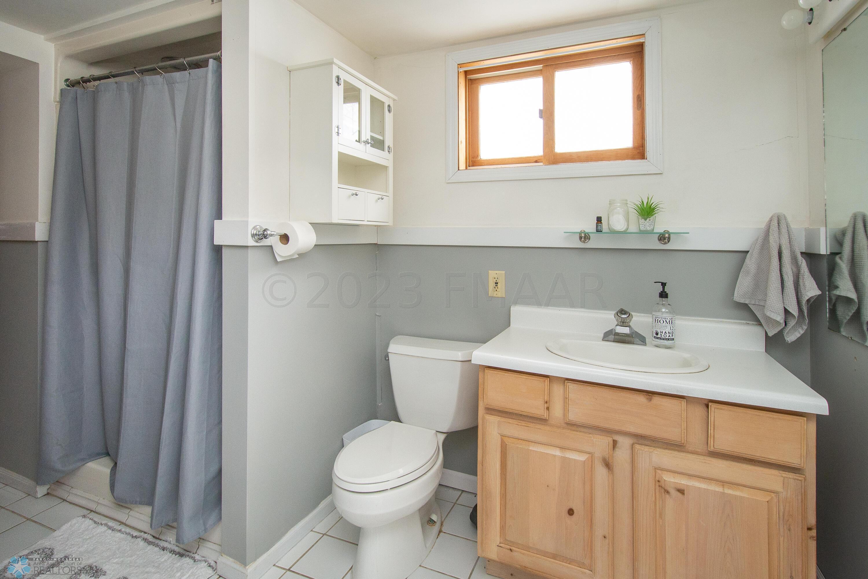 Bathroom 2