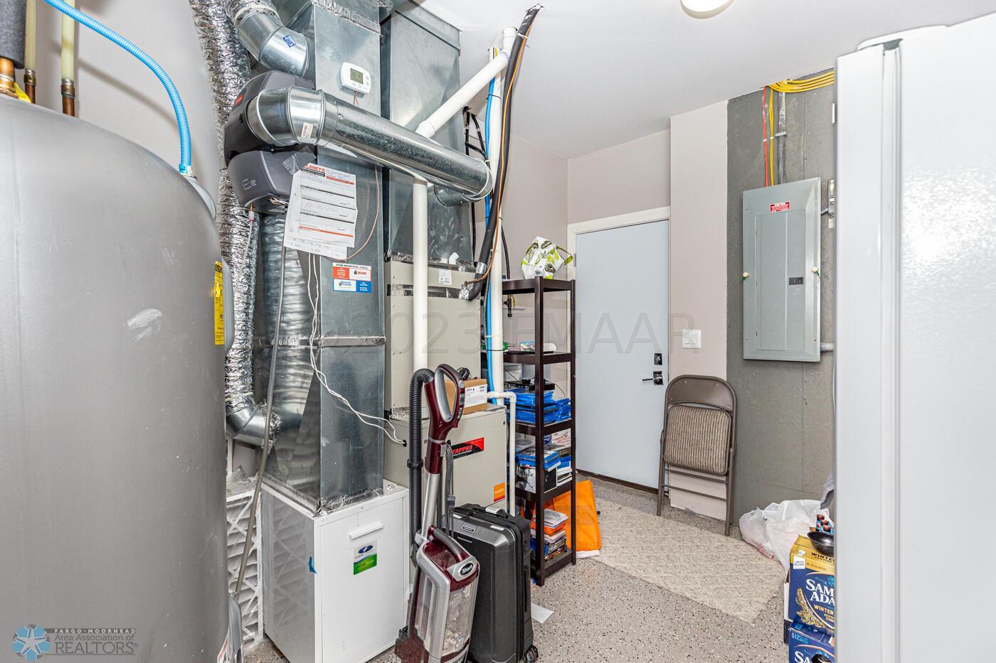 Utility Room Access from Garage & LL