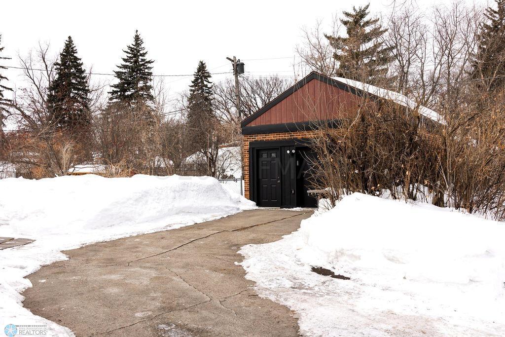 Garage