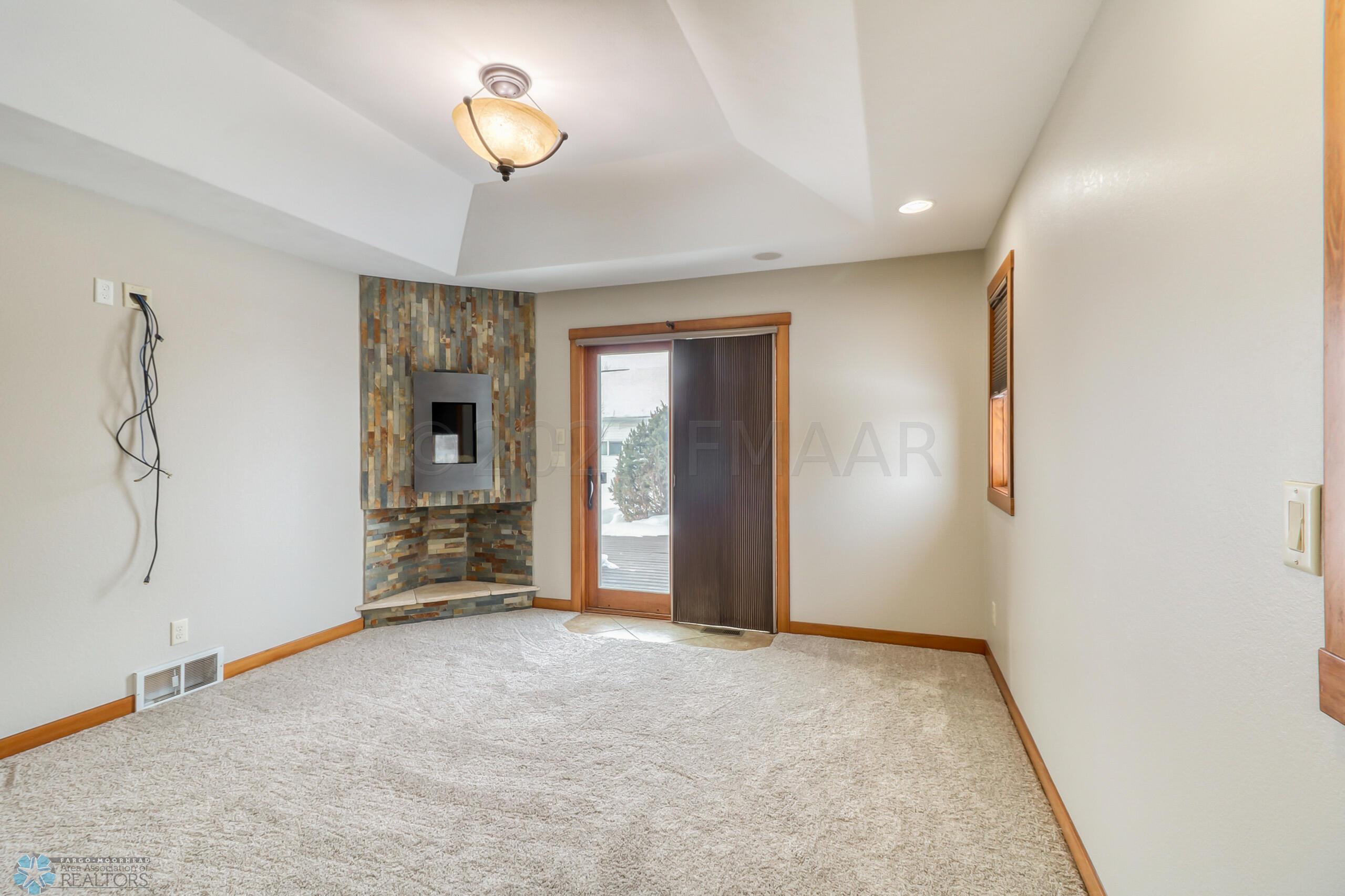Master Bedroom1_2