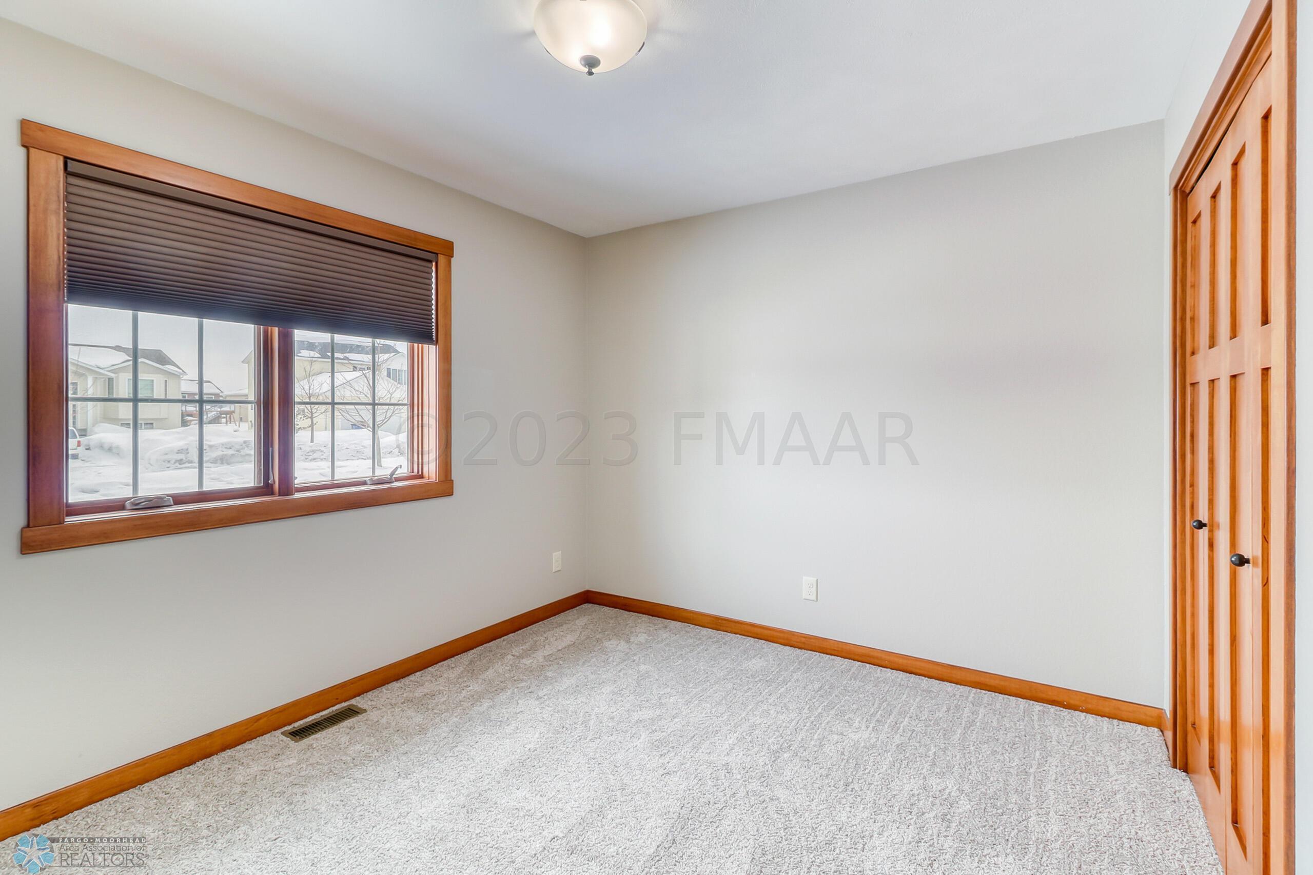 Bedroom1_1