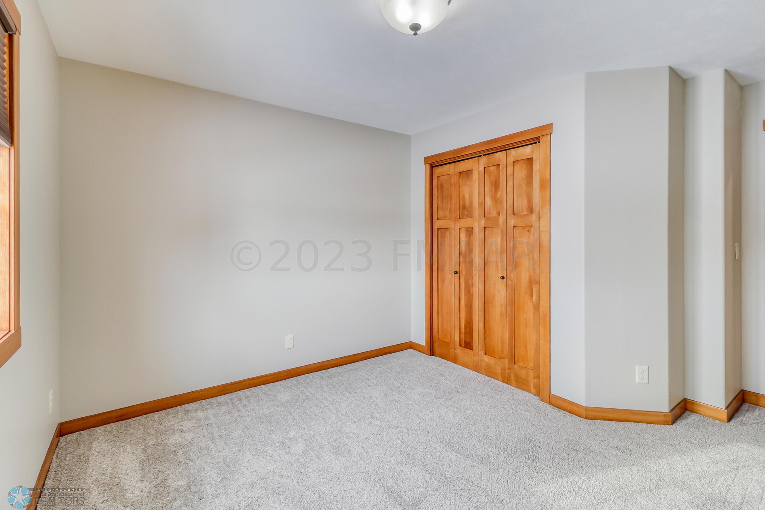 Bedroom1_2