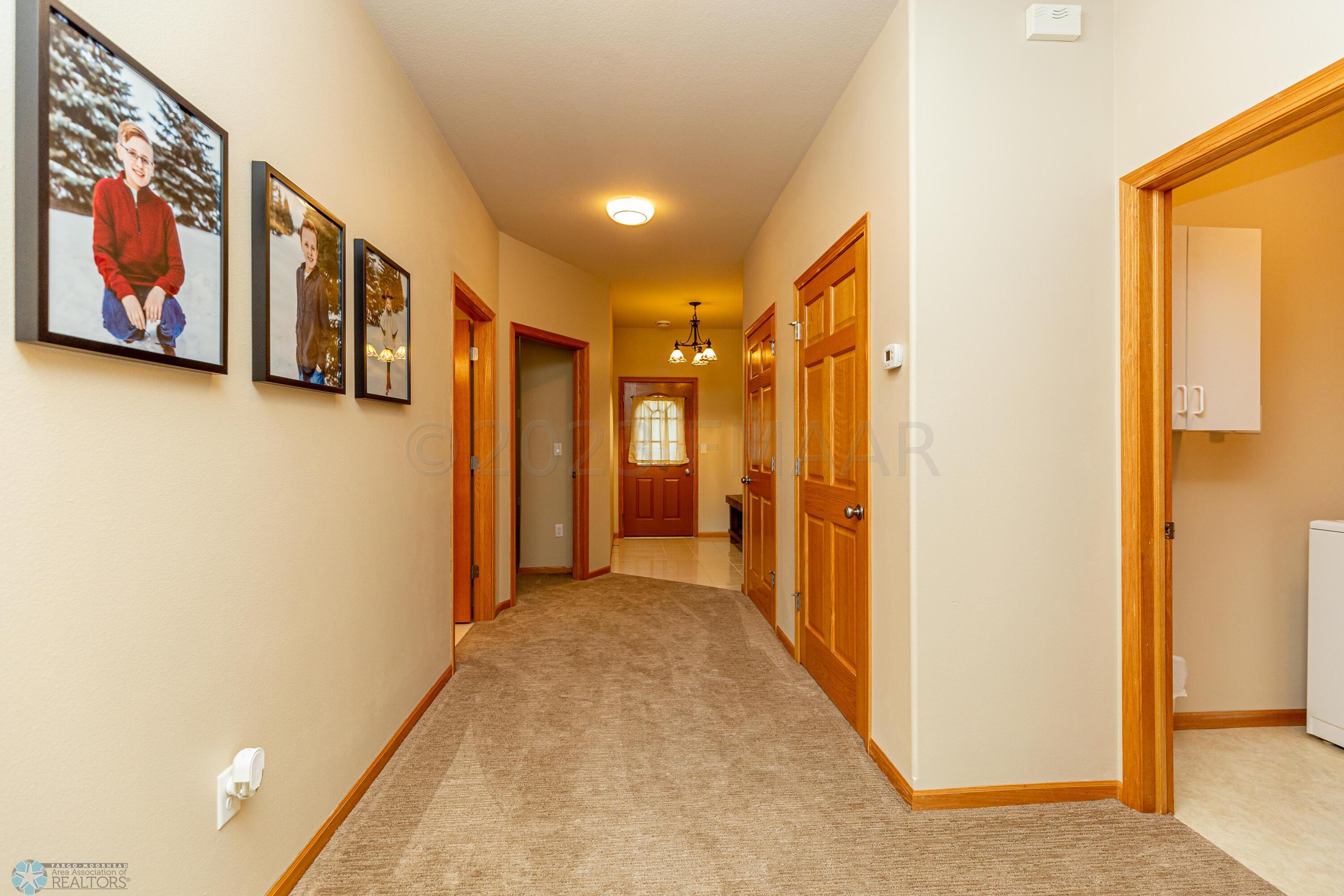 Hallway to bedrooms and Bathroom