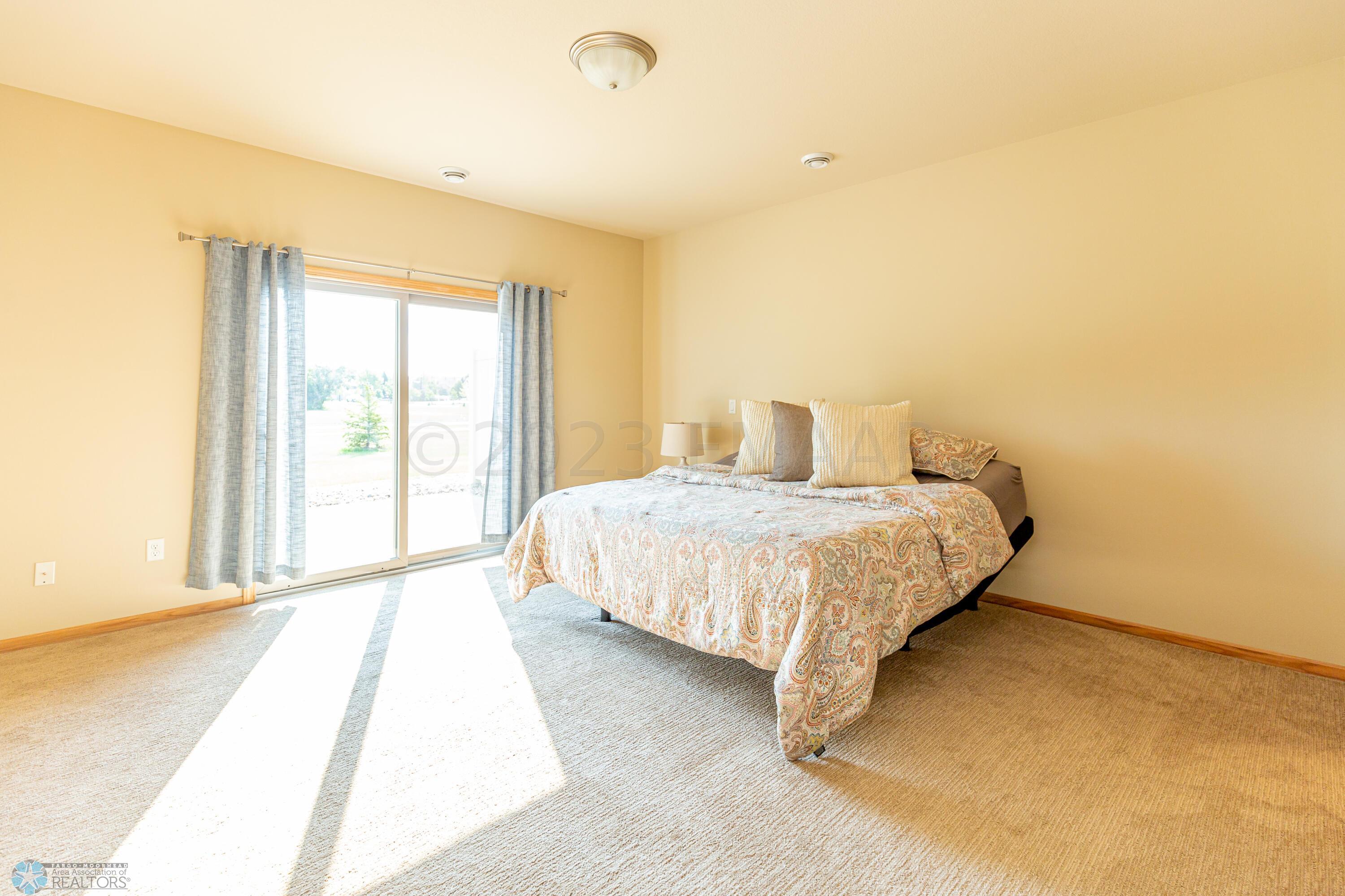 Sizeable Primary bedroom