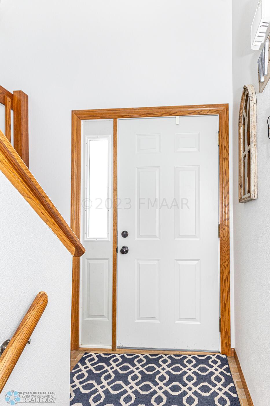 Home-4