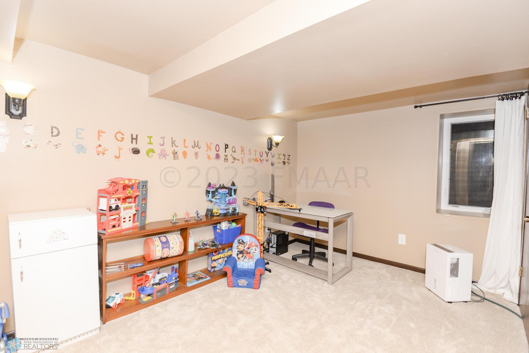 Primary/Bedroom 3