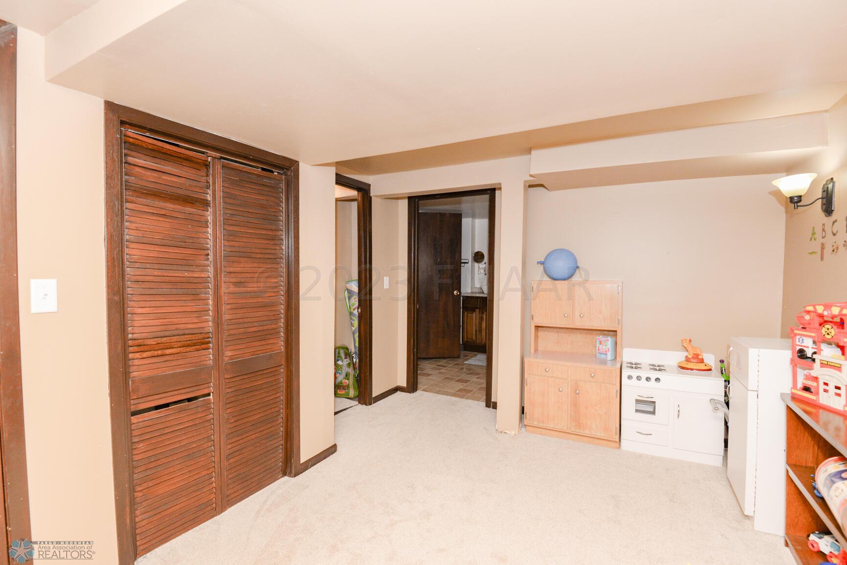 Primary/Bedroom 3