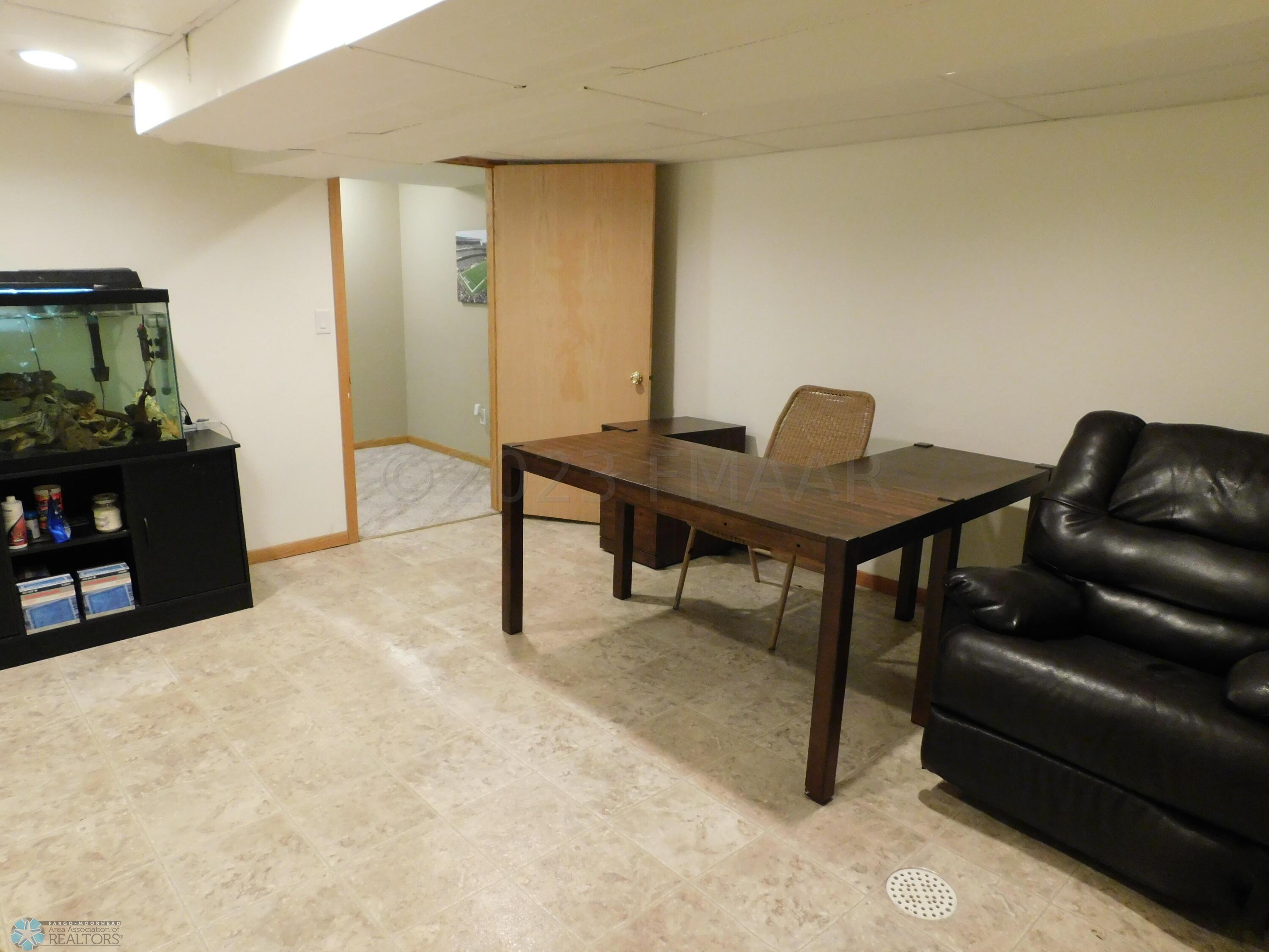storage/rec space