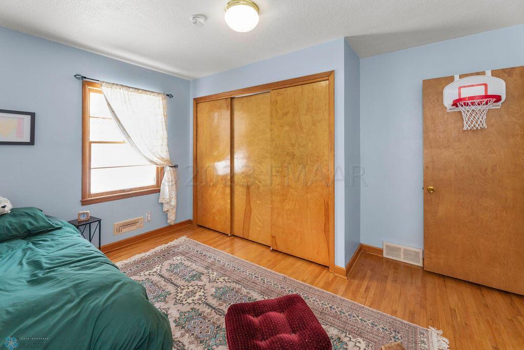 Bedroom 3, View 2