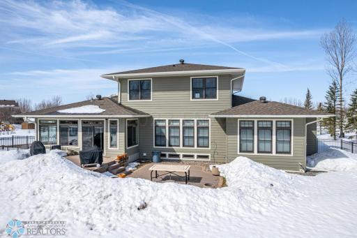 7122 61 Avenue S, Horace, ND 58047
