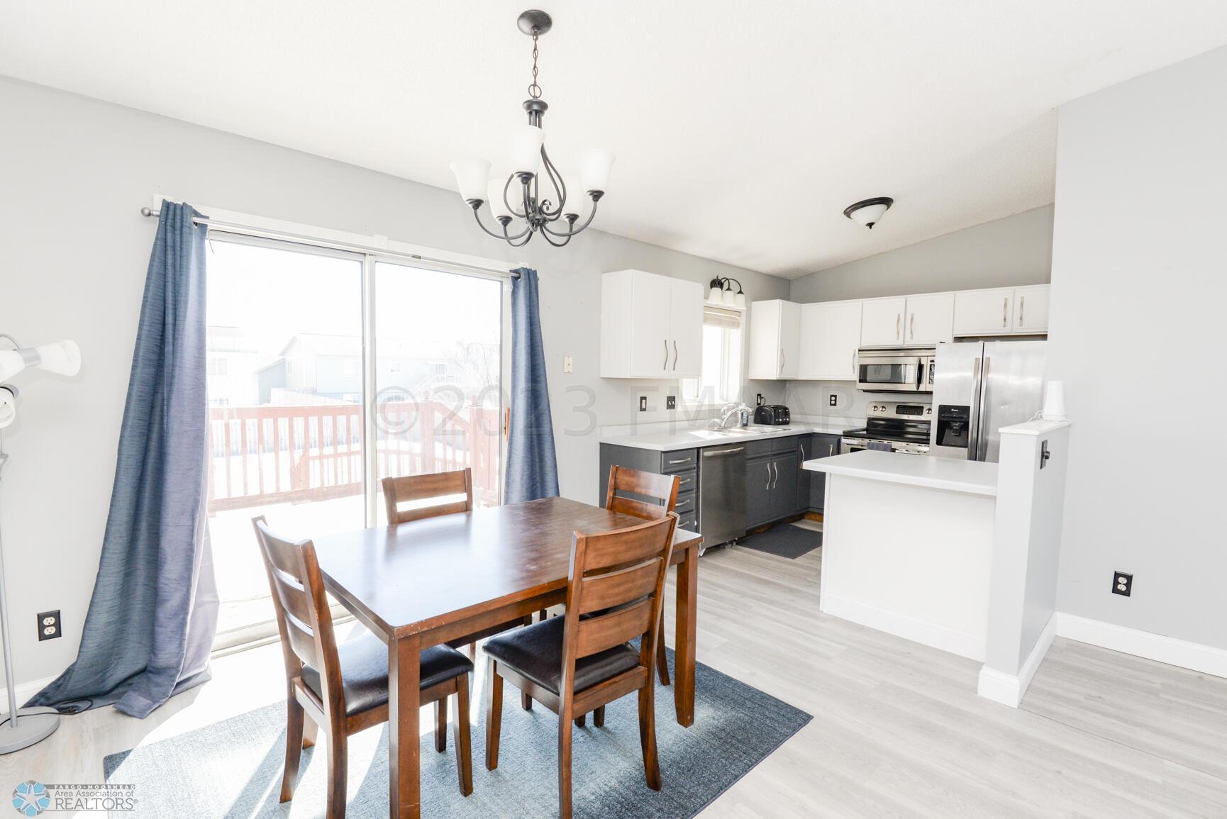 Kitchen/Dining