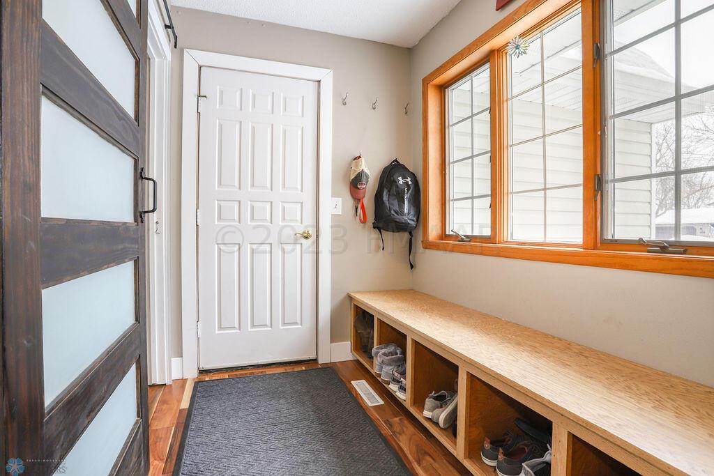 1507 39 1/2 Ave S, Fargo