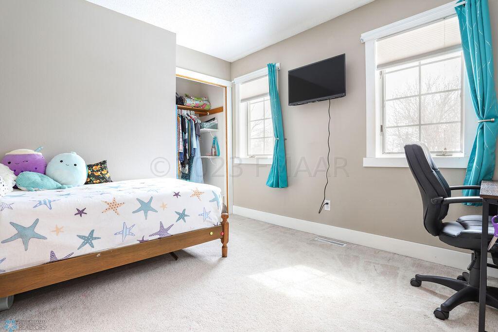 1507 39 1/2 Ave S, Fargo
