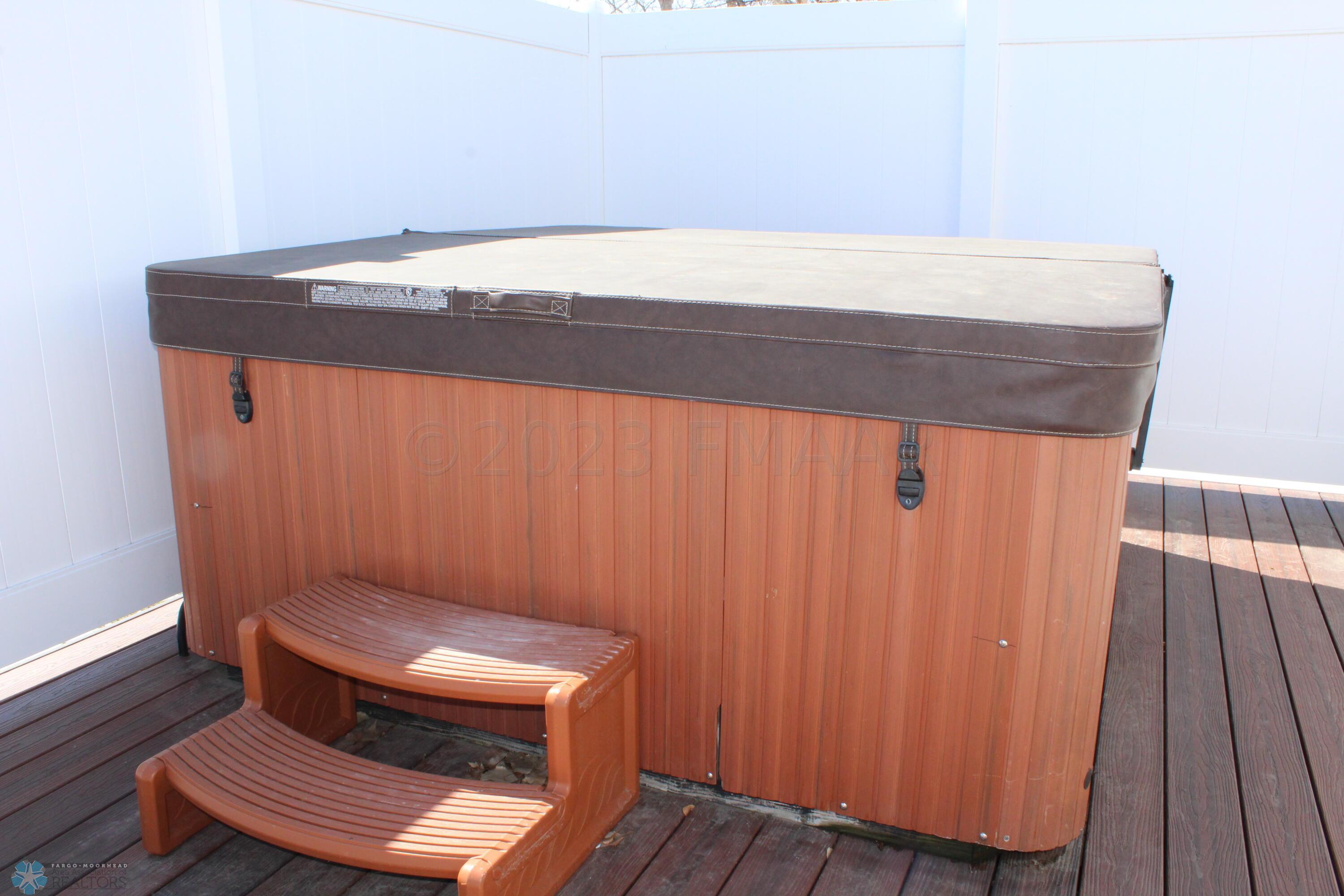 Hot tub