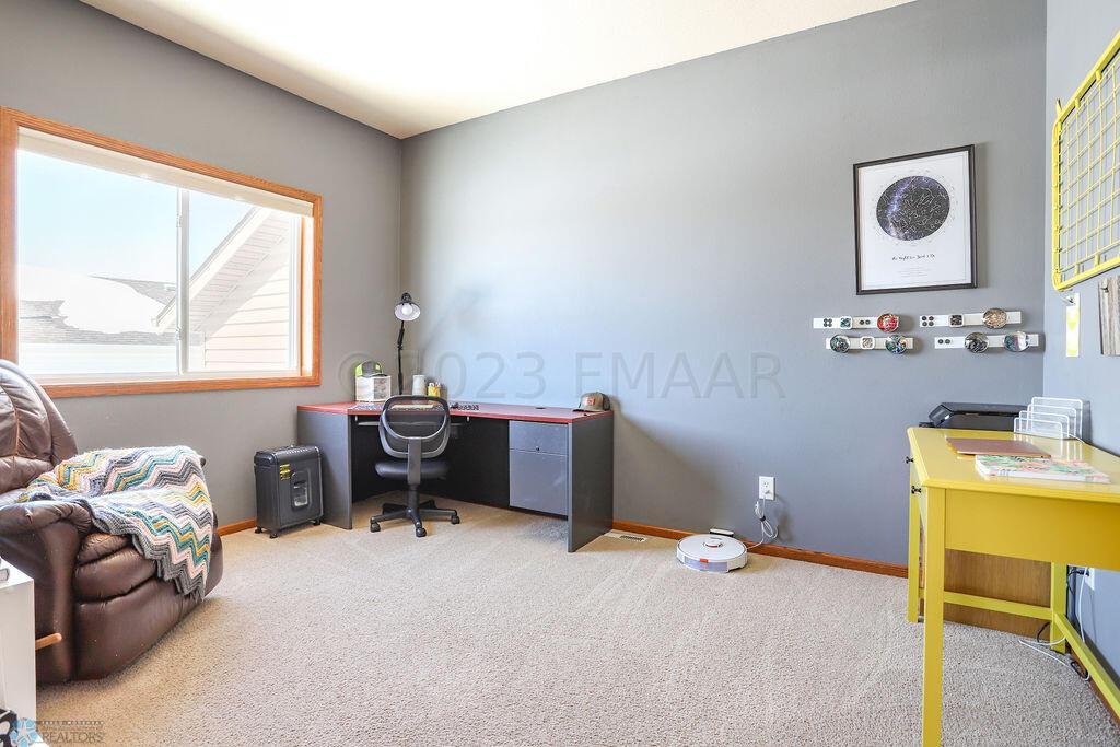 2nd bedroom / upper level