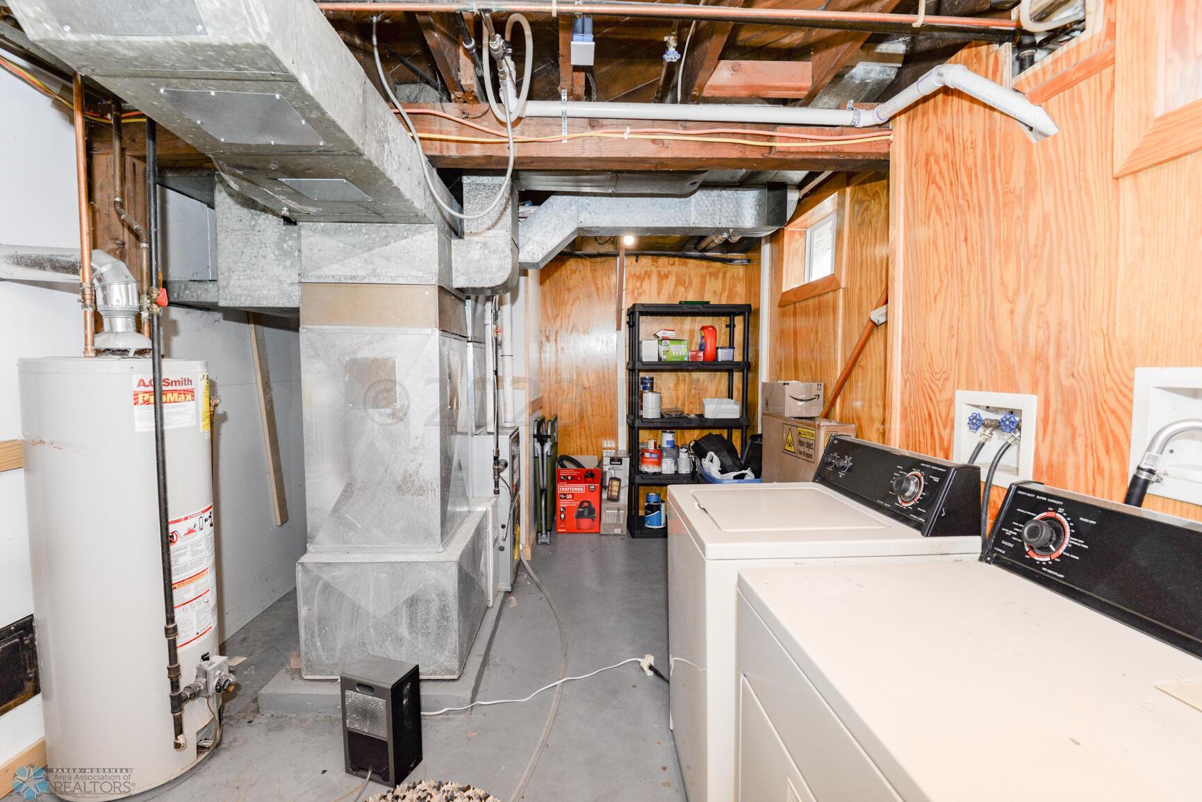 Laundry/Utilities