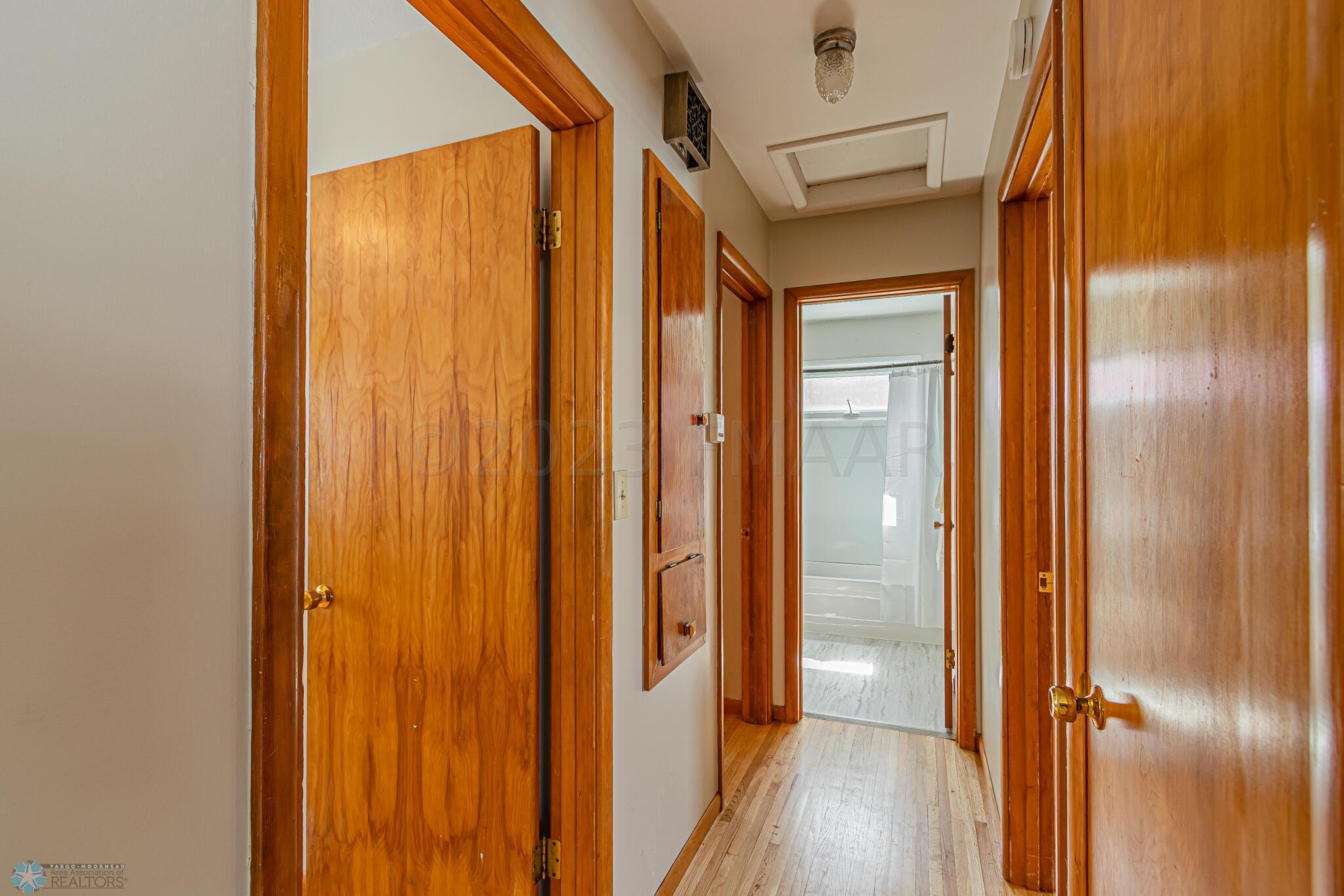 2109 9 1_2 St N, Fargo, N 58102-28
