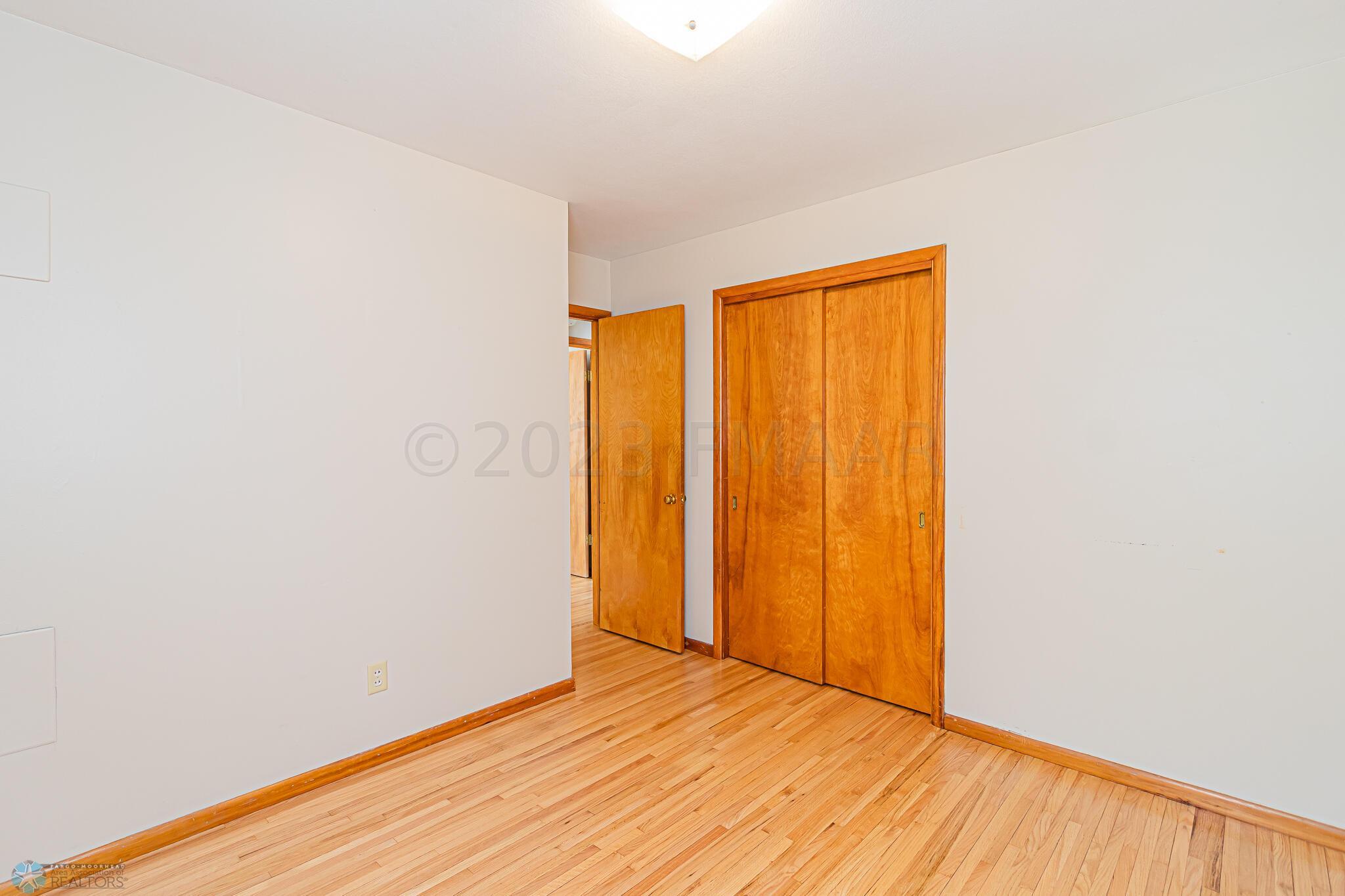 2109 9 1_2 St N, Fargo, N 58102-24
