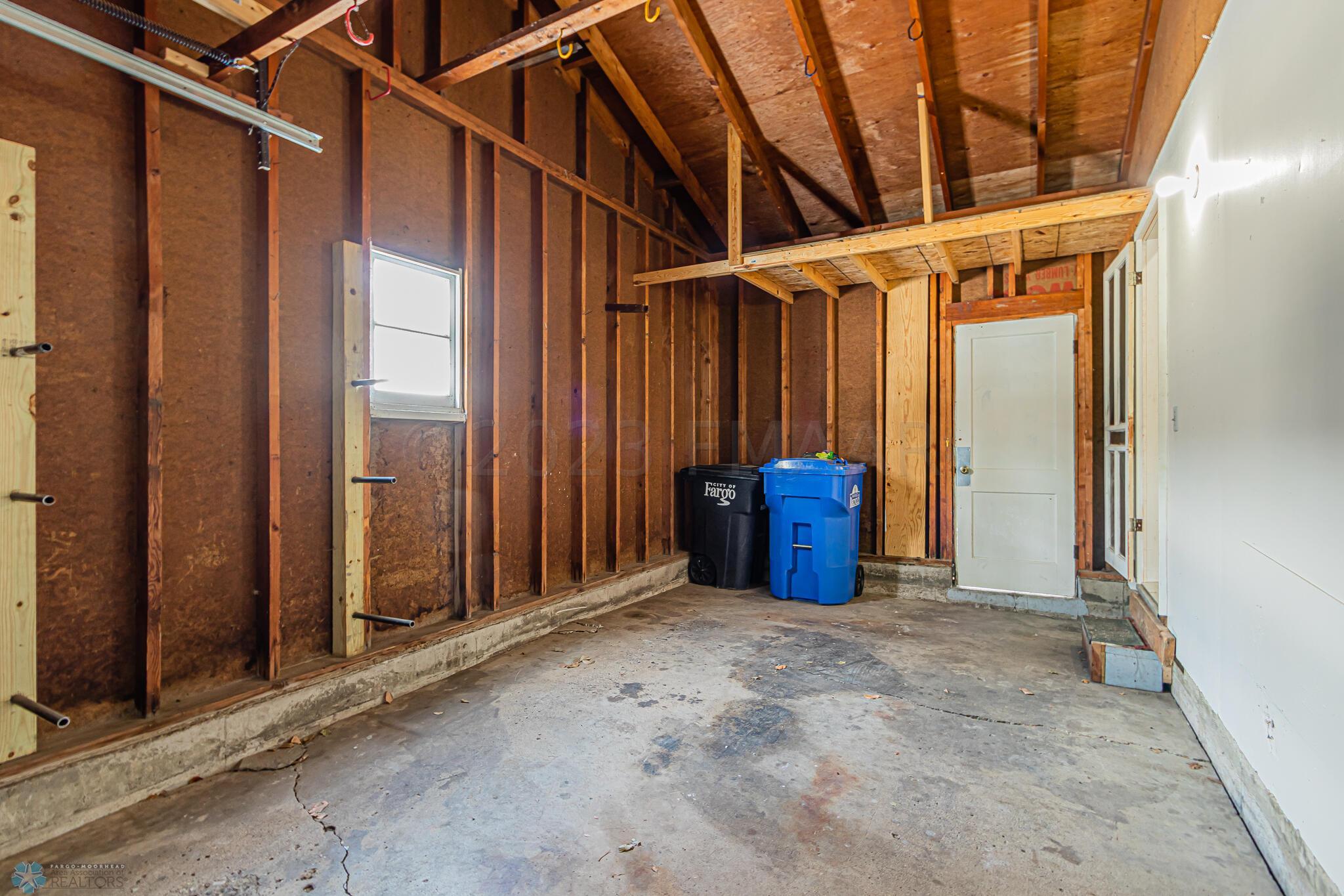 2109 9 1_2 St N, Fargo, N 58102-06