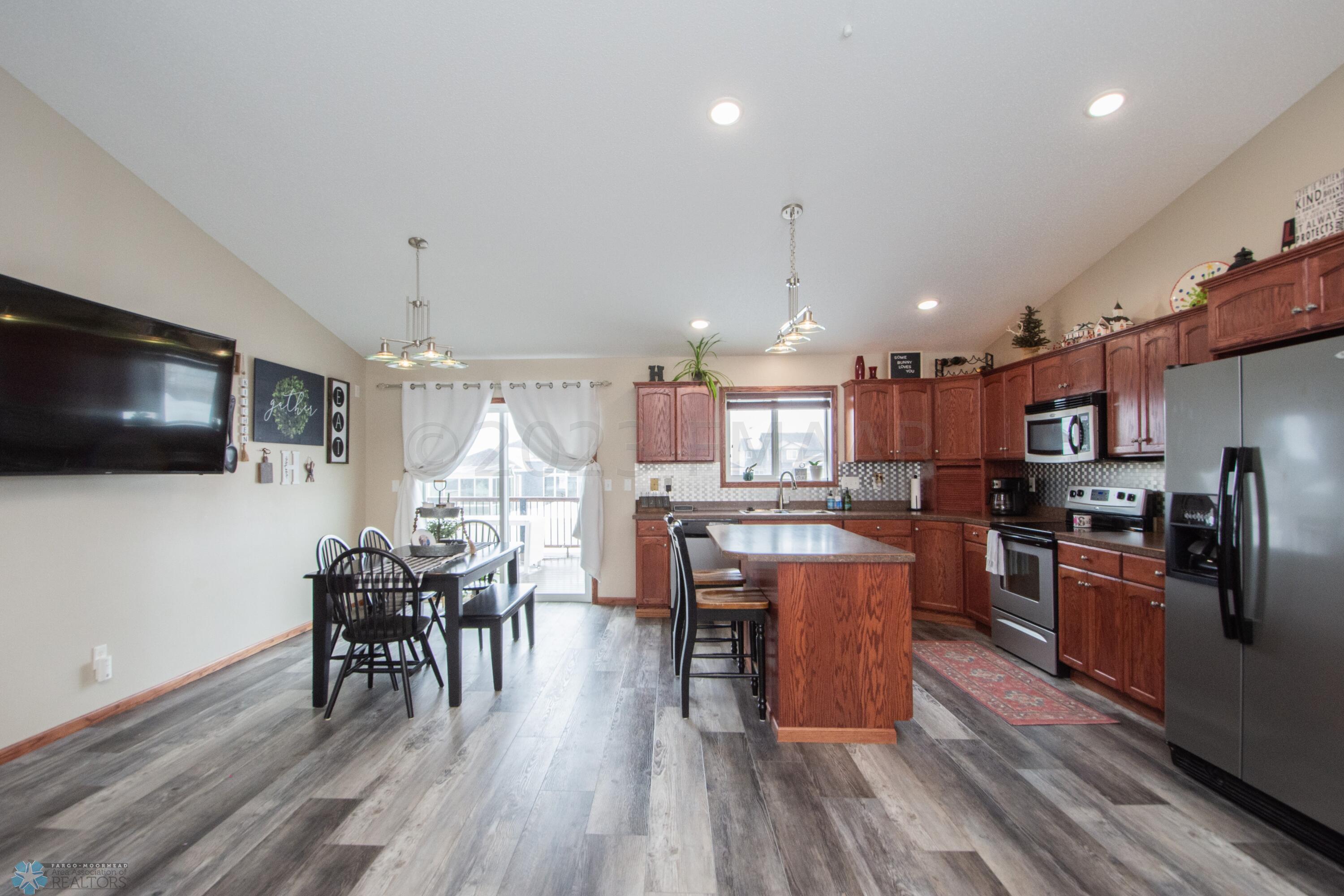 Kitchen/Dining
