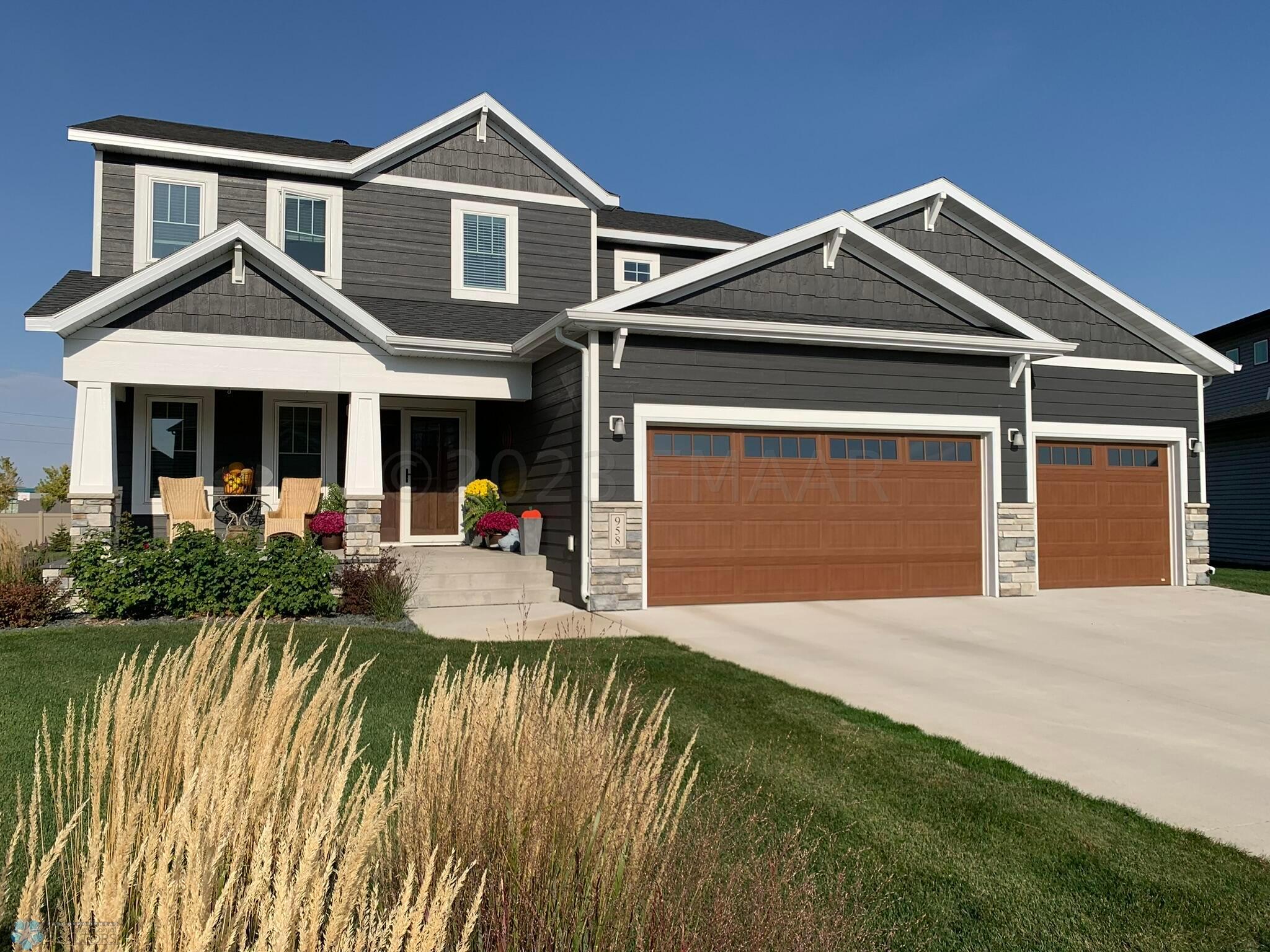 Front Exterior- Summer
