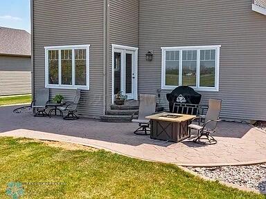 Seller's Photo