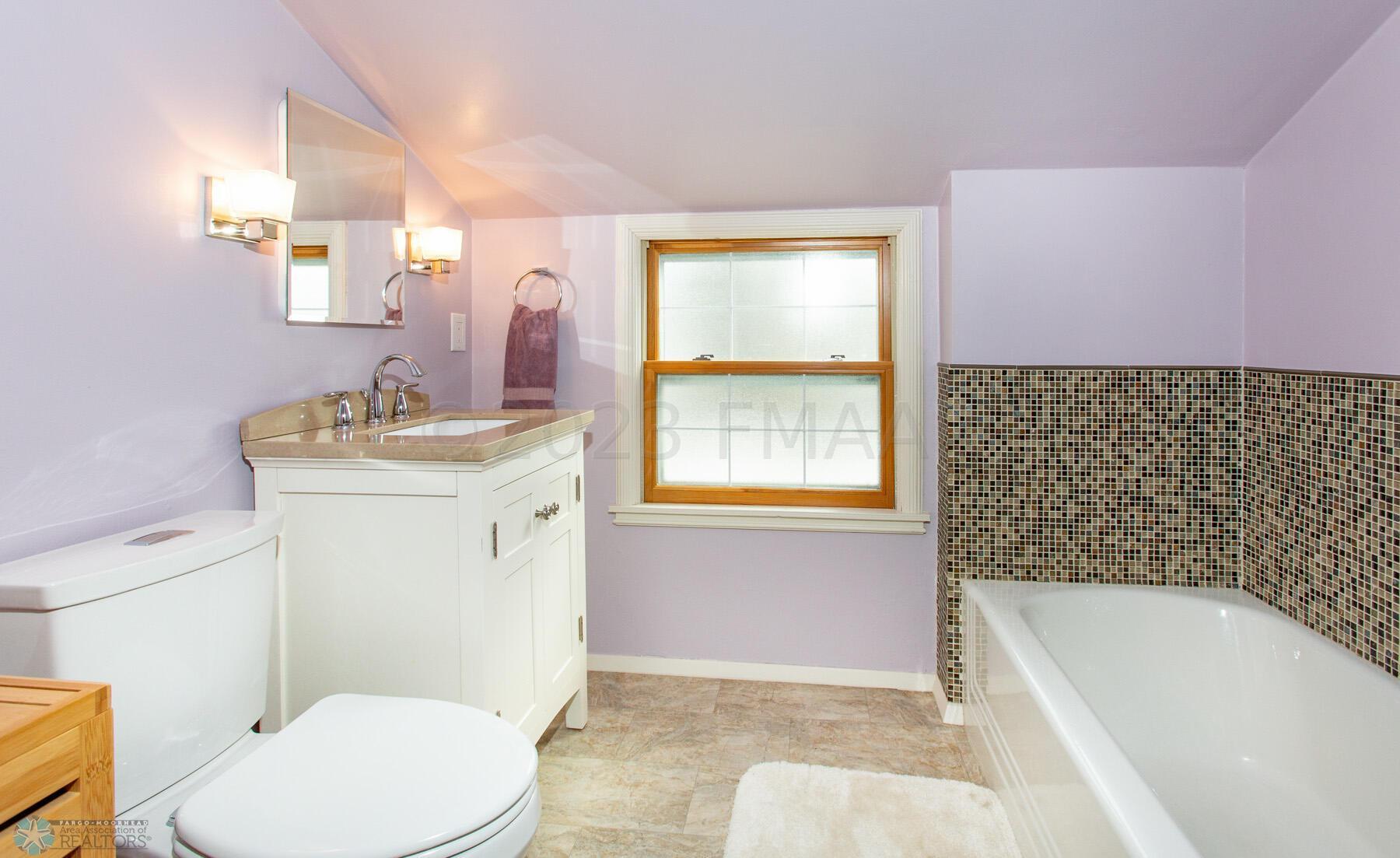 2nd En Suite Bathroom