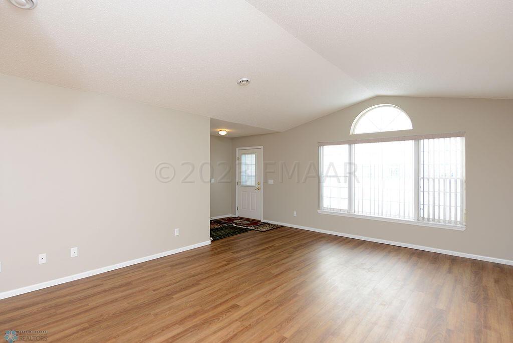 358 30th St N Moorhead