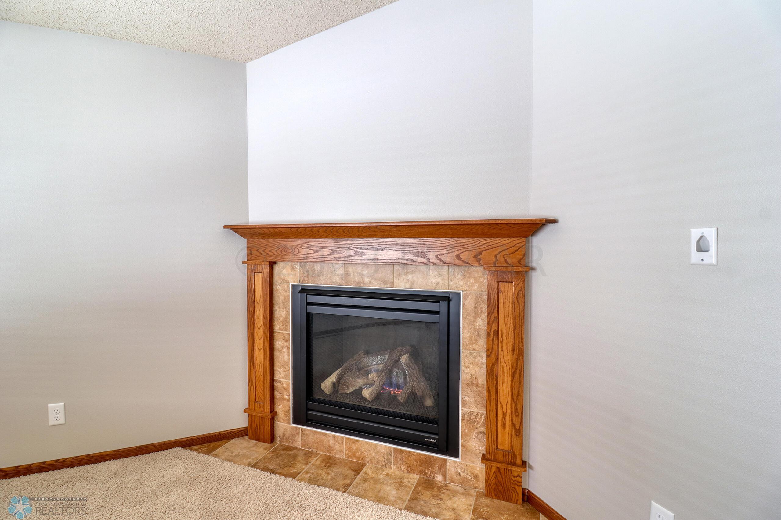 Living RoomFireplace