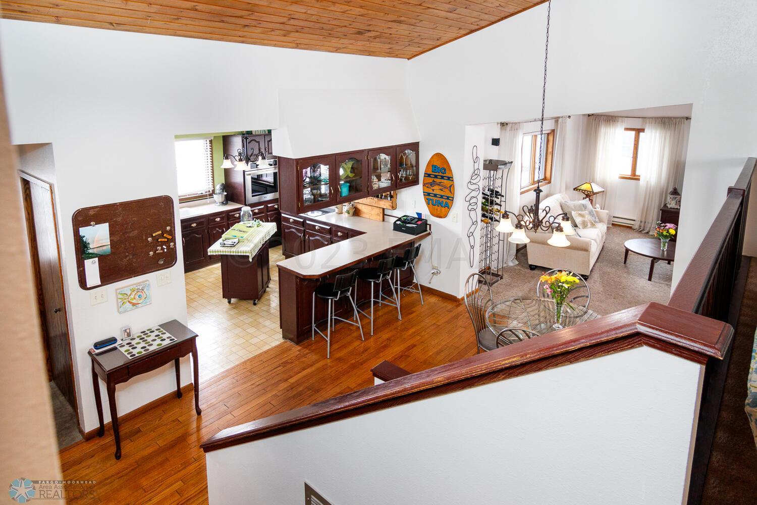 Kitchen/dining