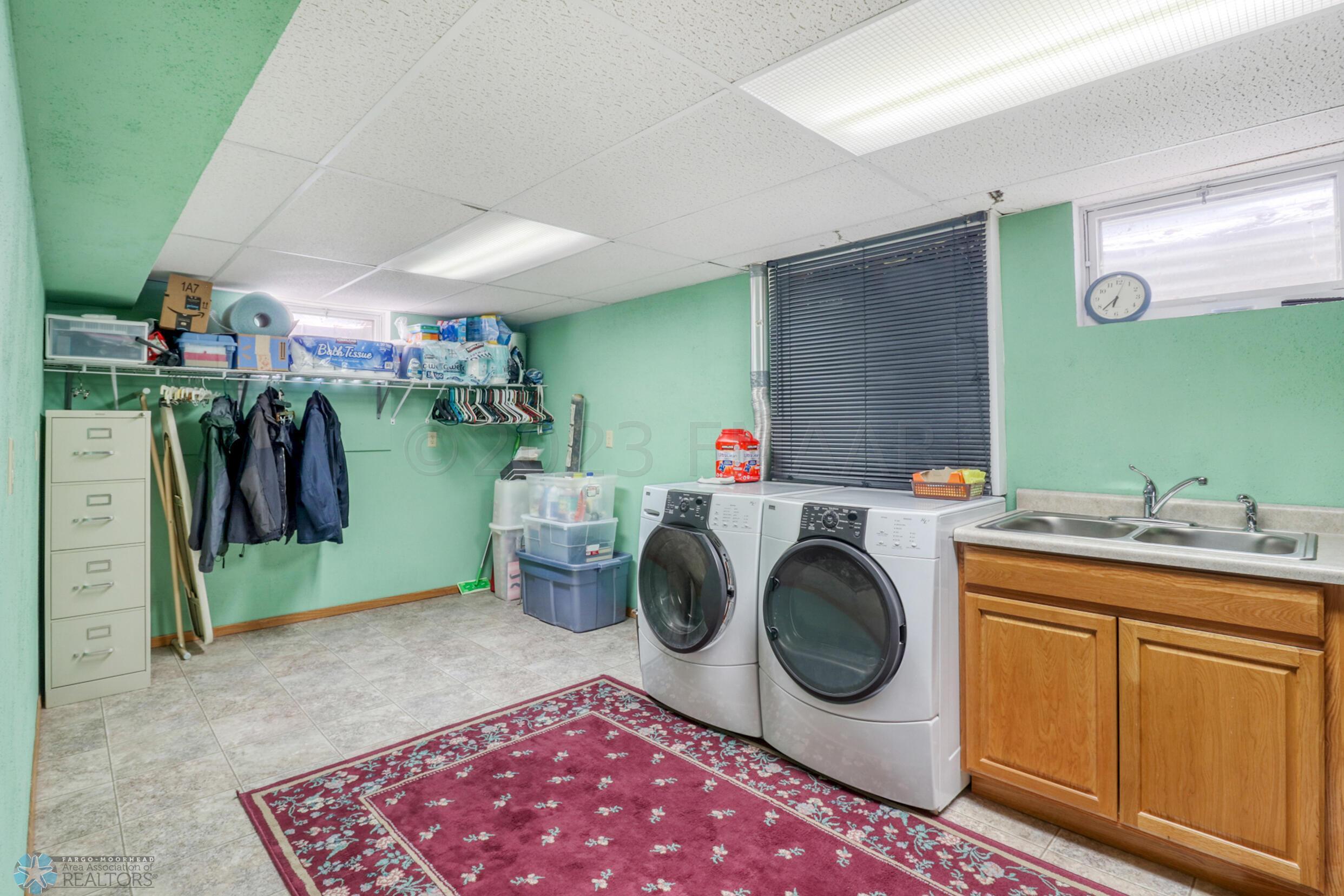 Laundry1_2