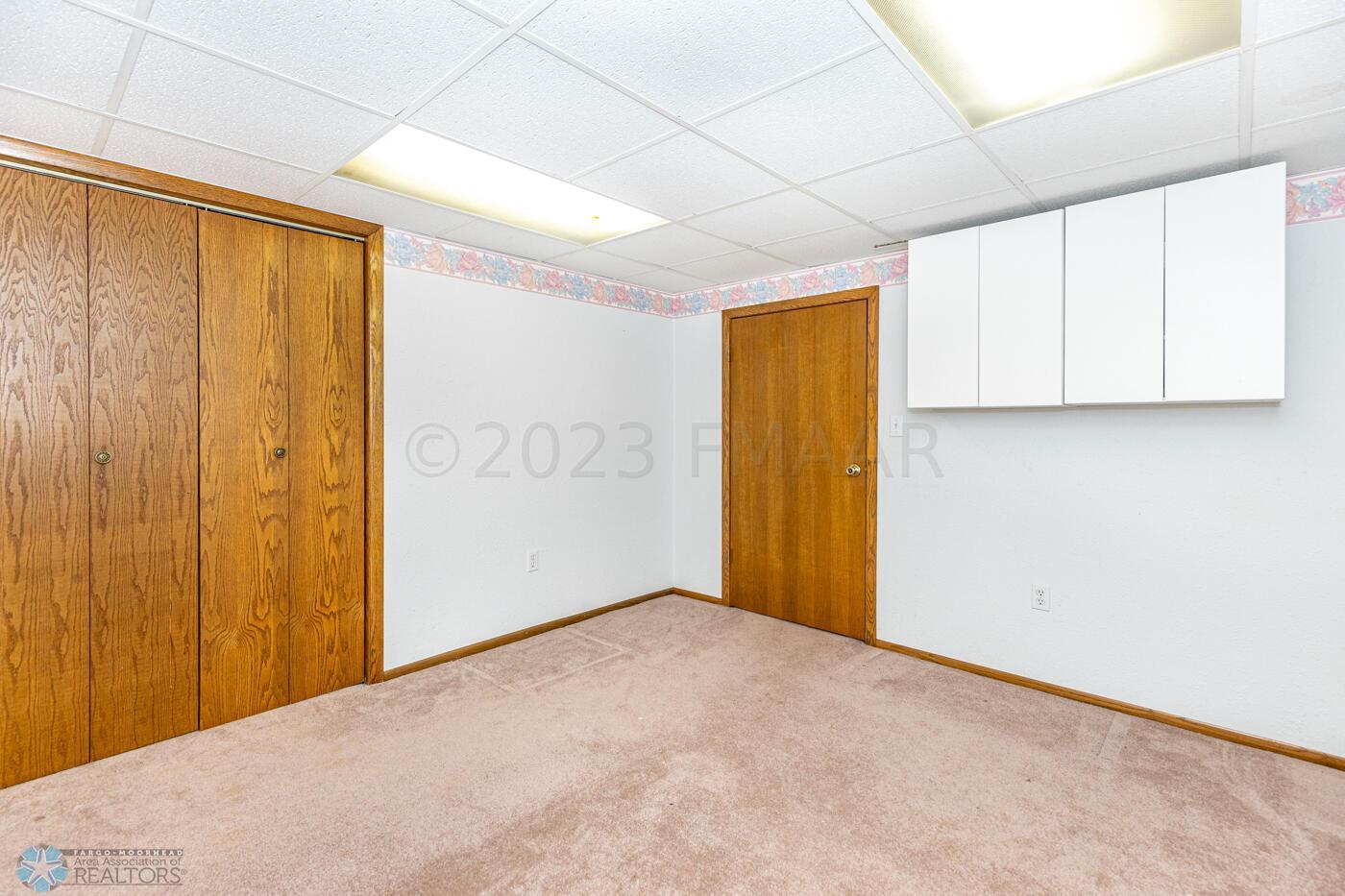 Home-32