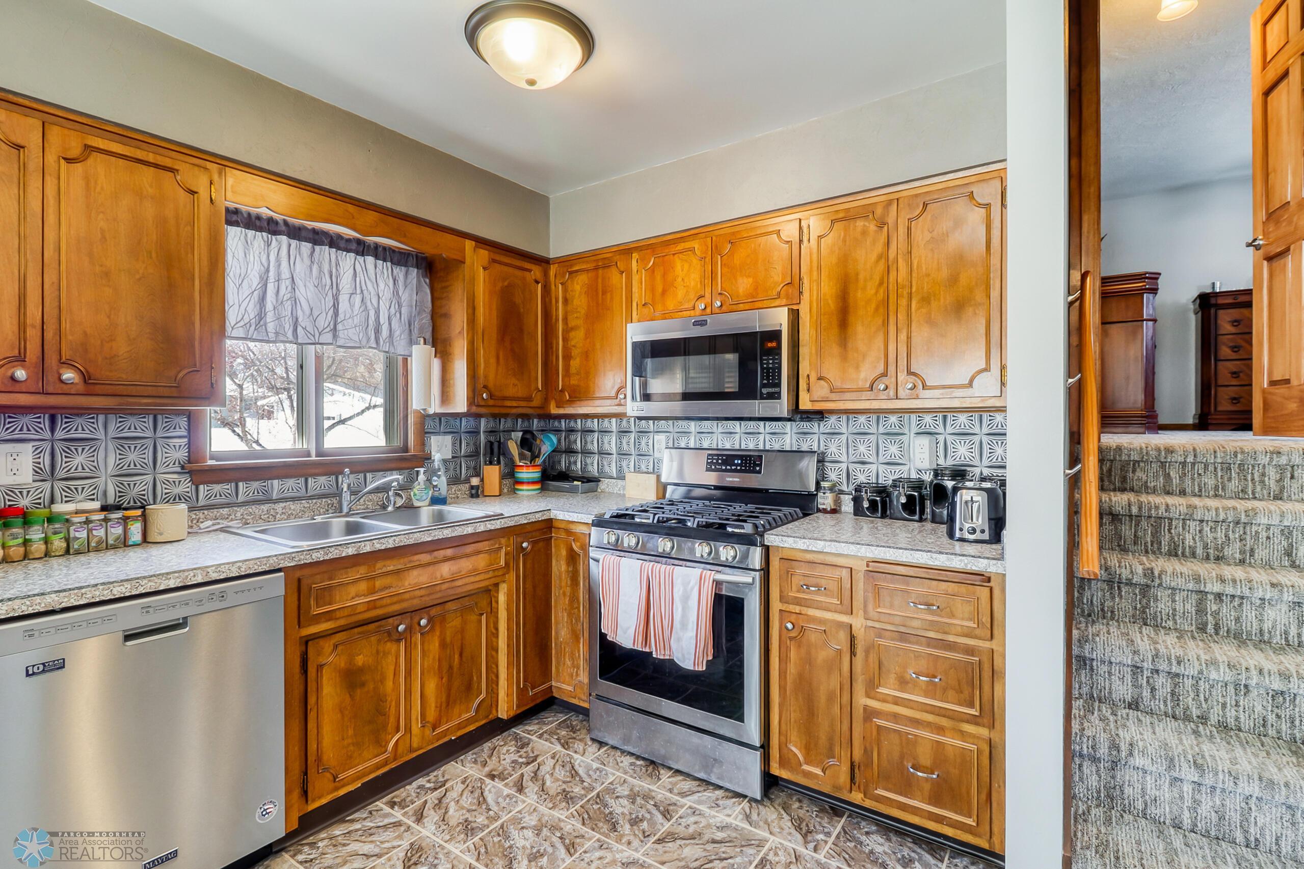 Kitchen1_2