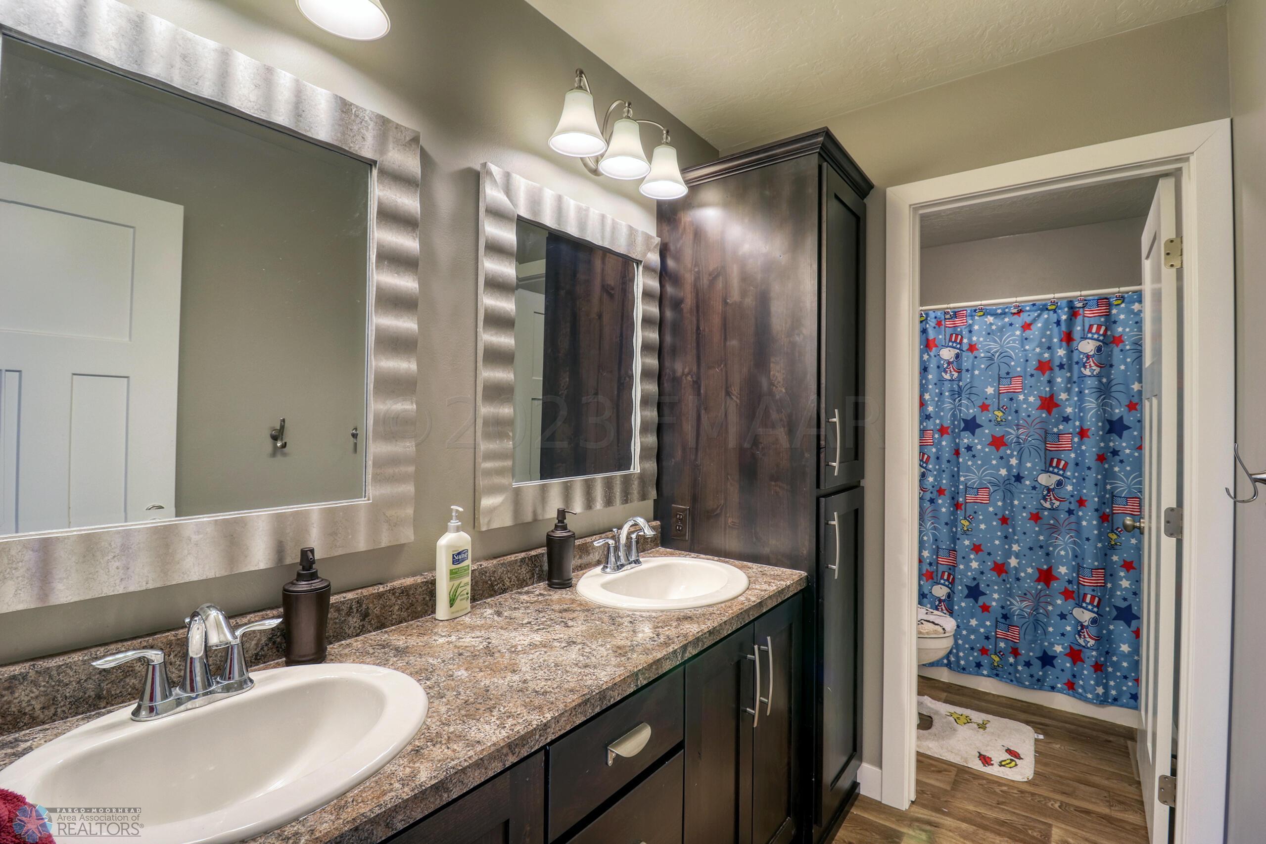 Bathroom1_1