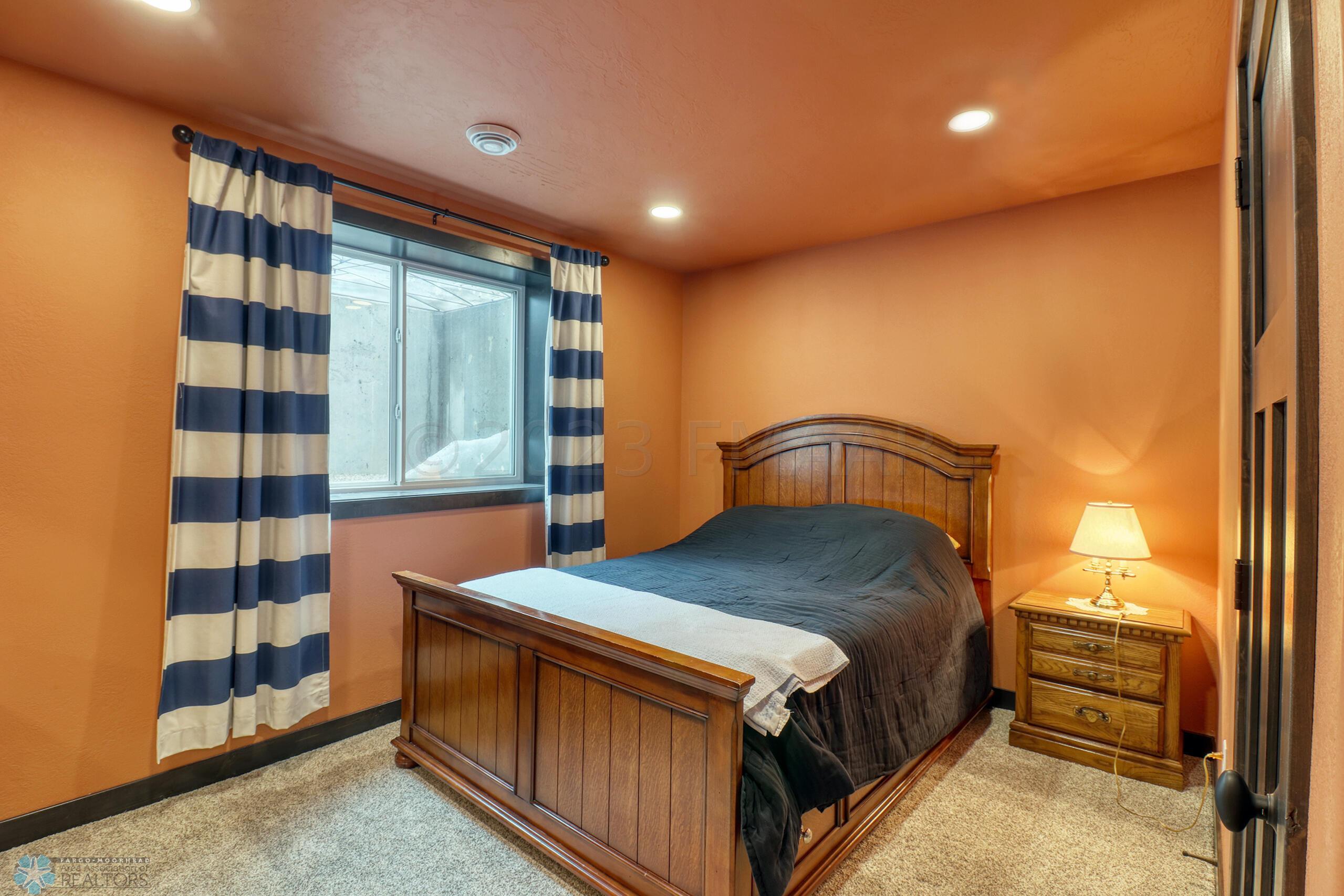 Basement Bedroom1_1