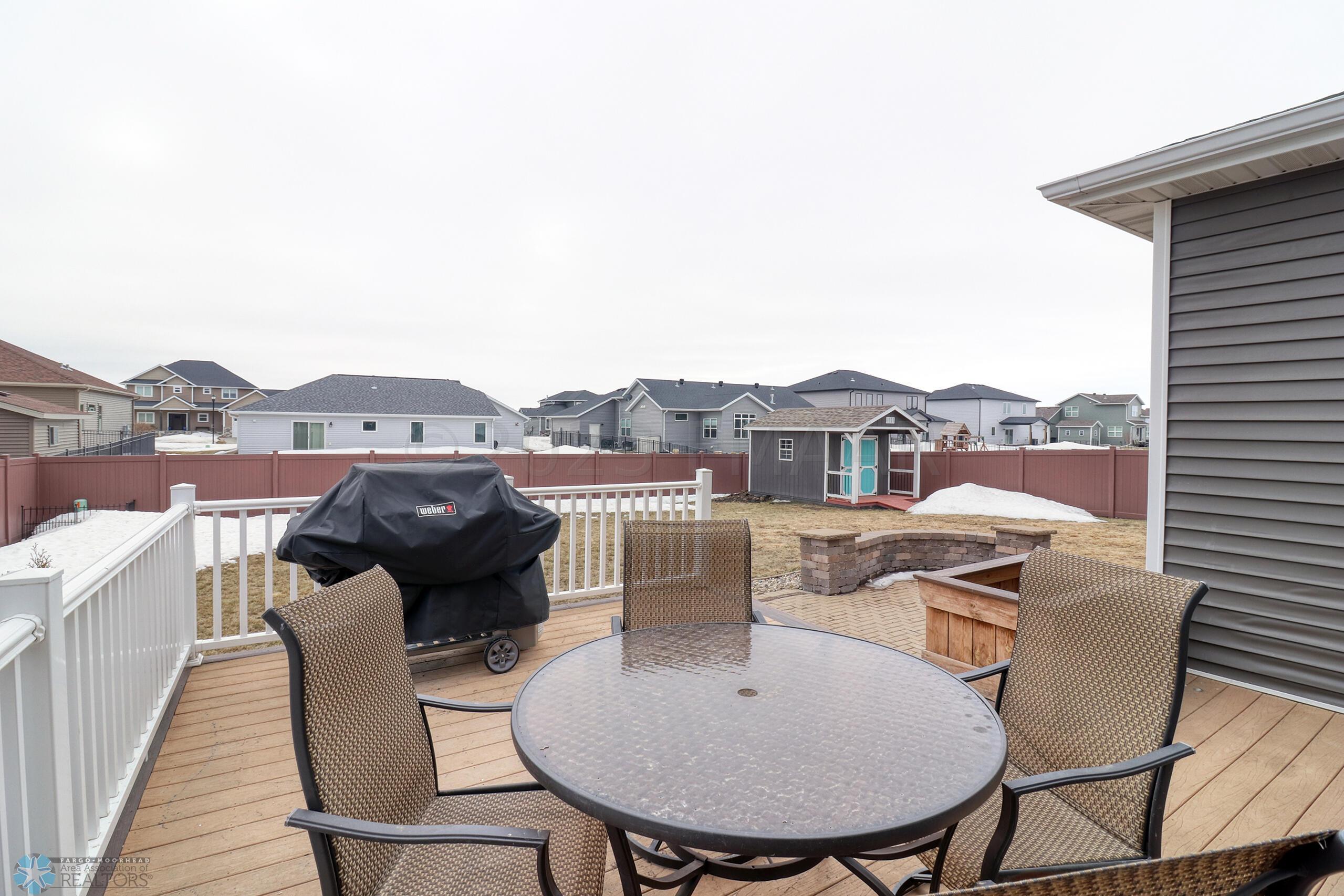 BackyardDeck1_2
