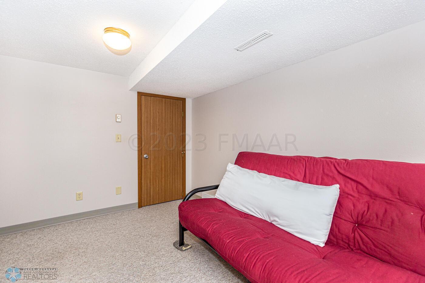 Flex Room
