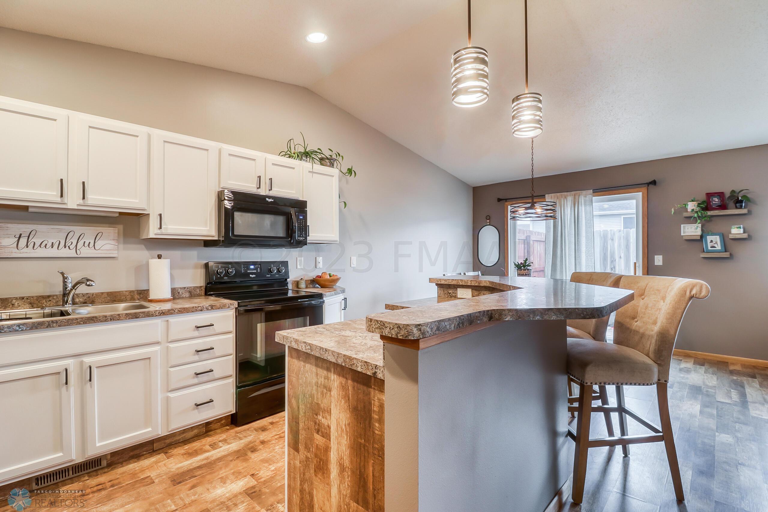 Kitchen1_0