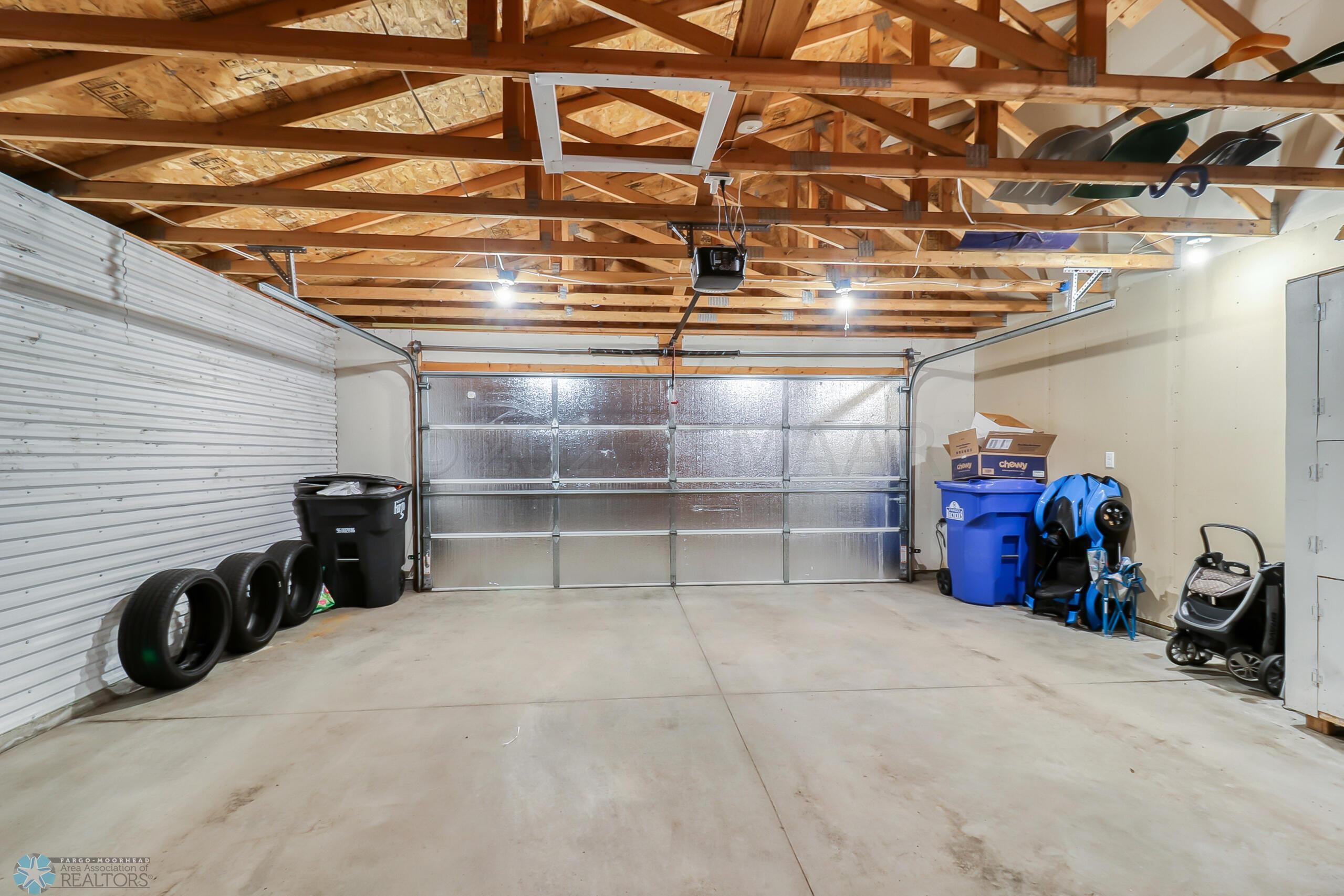 Garage1_0