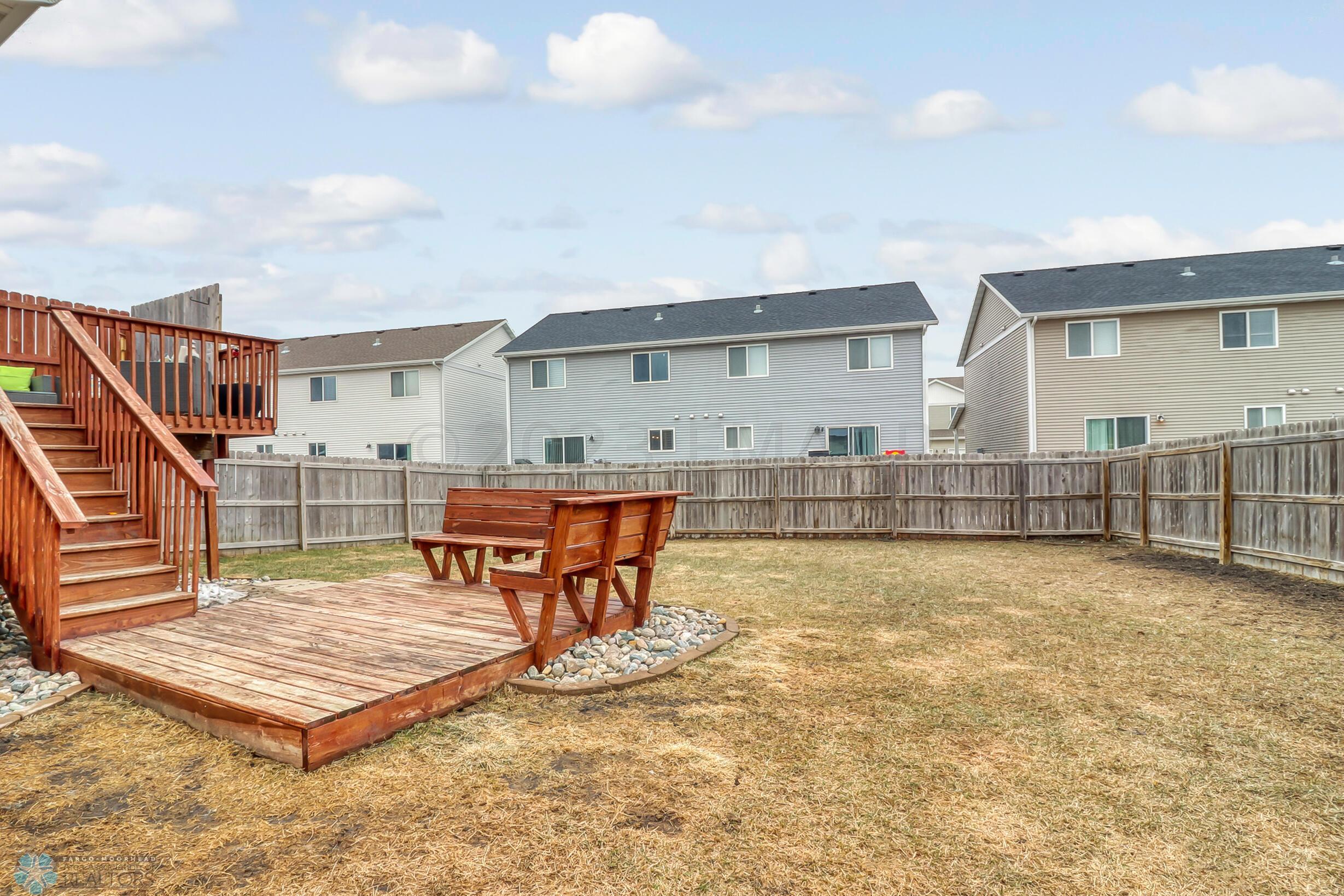 Backyard1_0