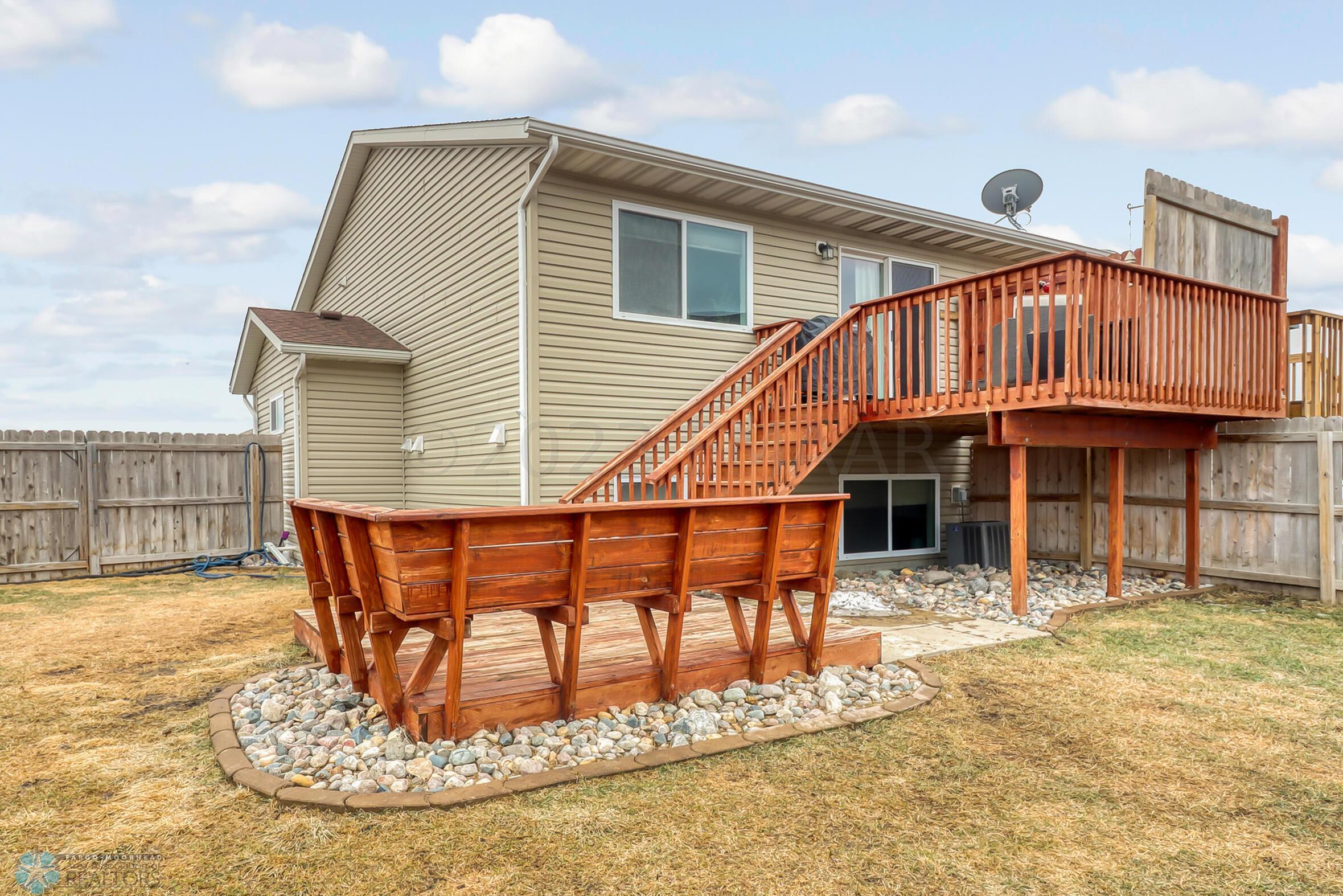 Backyard1_2
