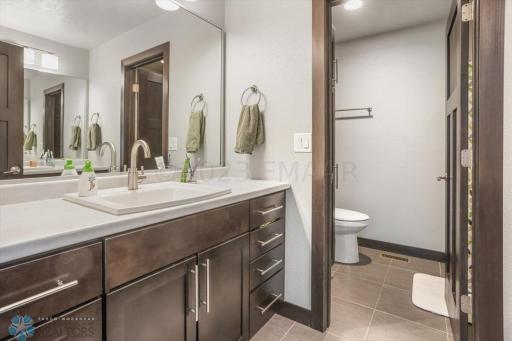 3722 6TH Street E, West Fargo, ND 58078