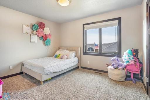 3722 6TH Street E, West Fargo, ND 58078